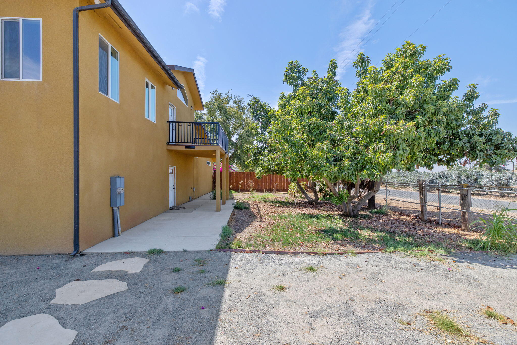 14010 Avenue 400, Cutler, CA 93615