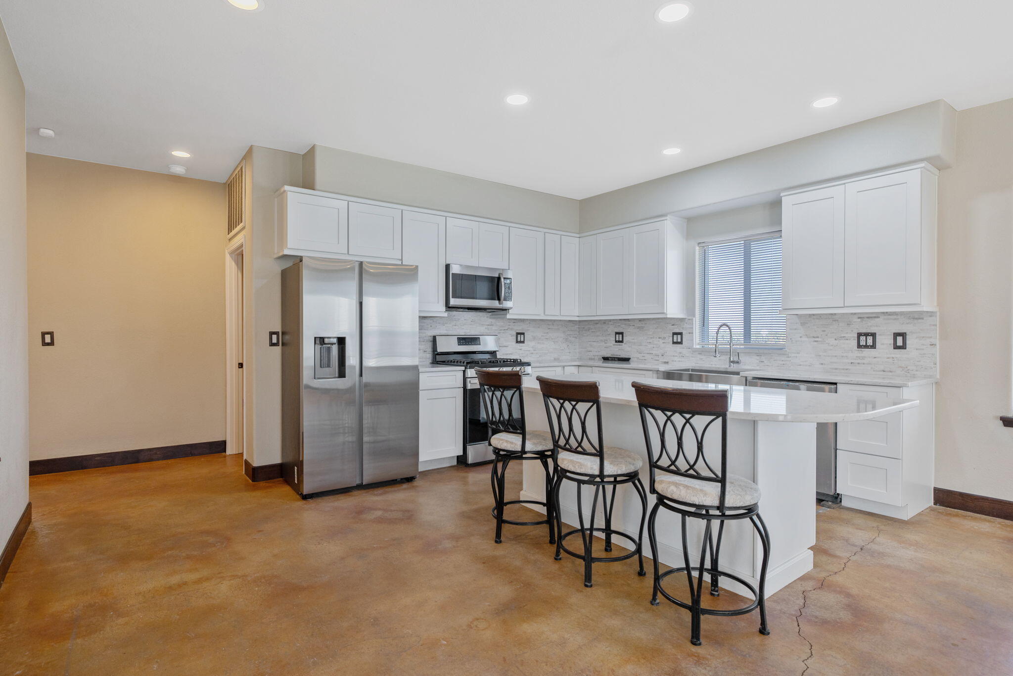 14010 Avenue 400, Cutler, CA 93615