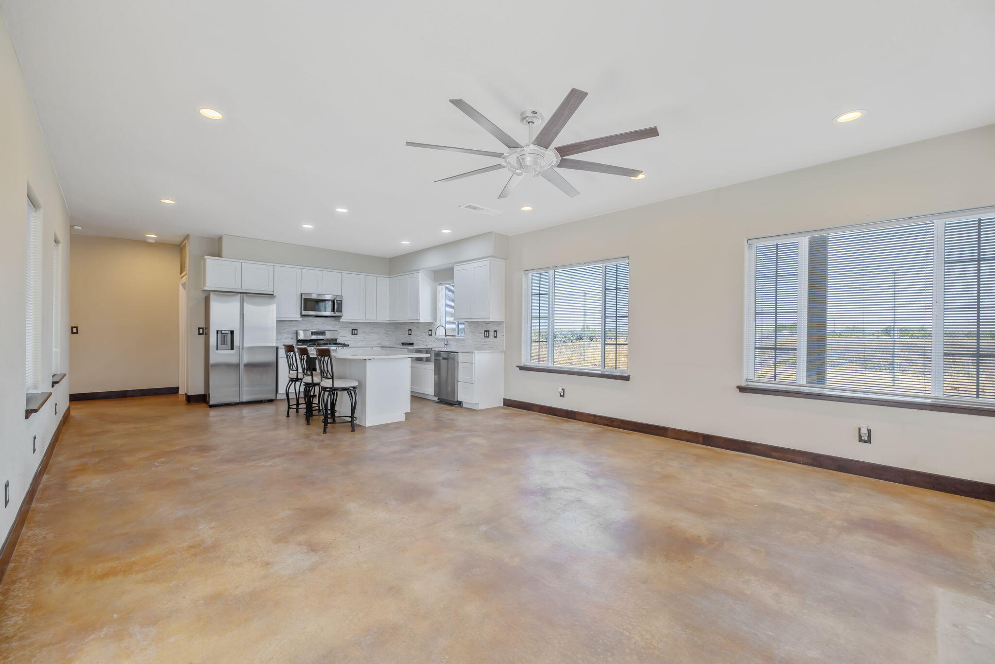 14010 Avenue 400, Cutler, CA 93615