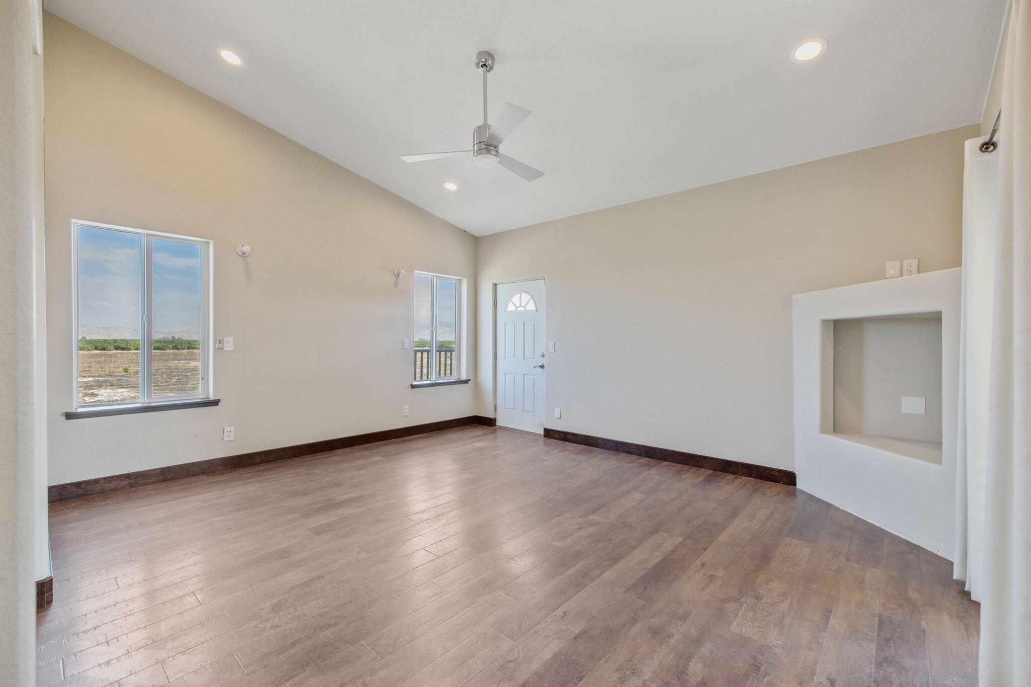 14010 Avenue 400, Cutler, CA 93615