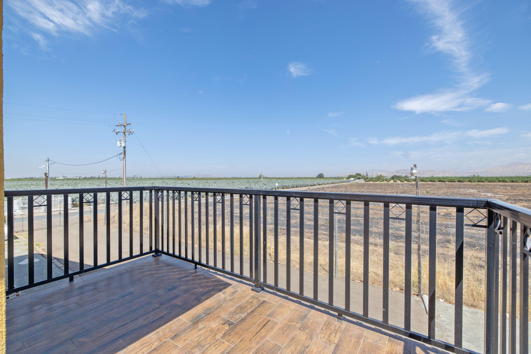 14010 Avenue 400, Cutler, CA 93615