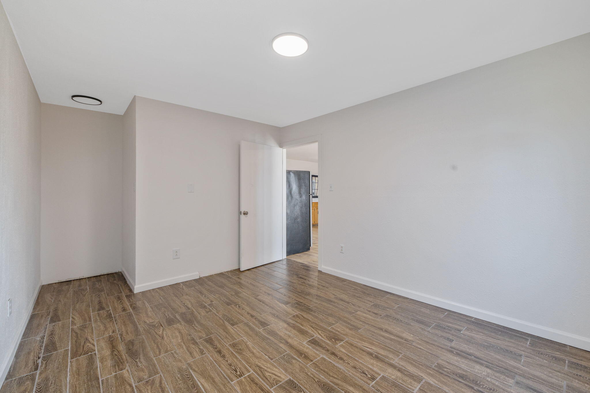 14010 Avenue 400, Cutler, CA 93615