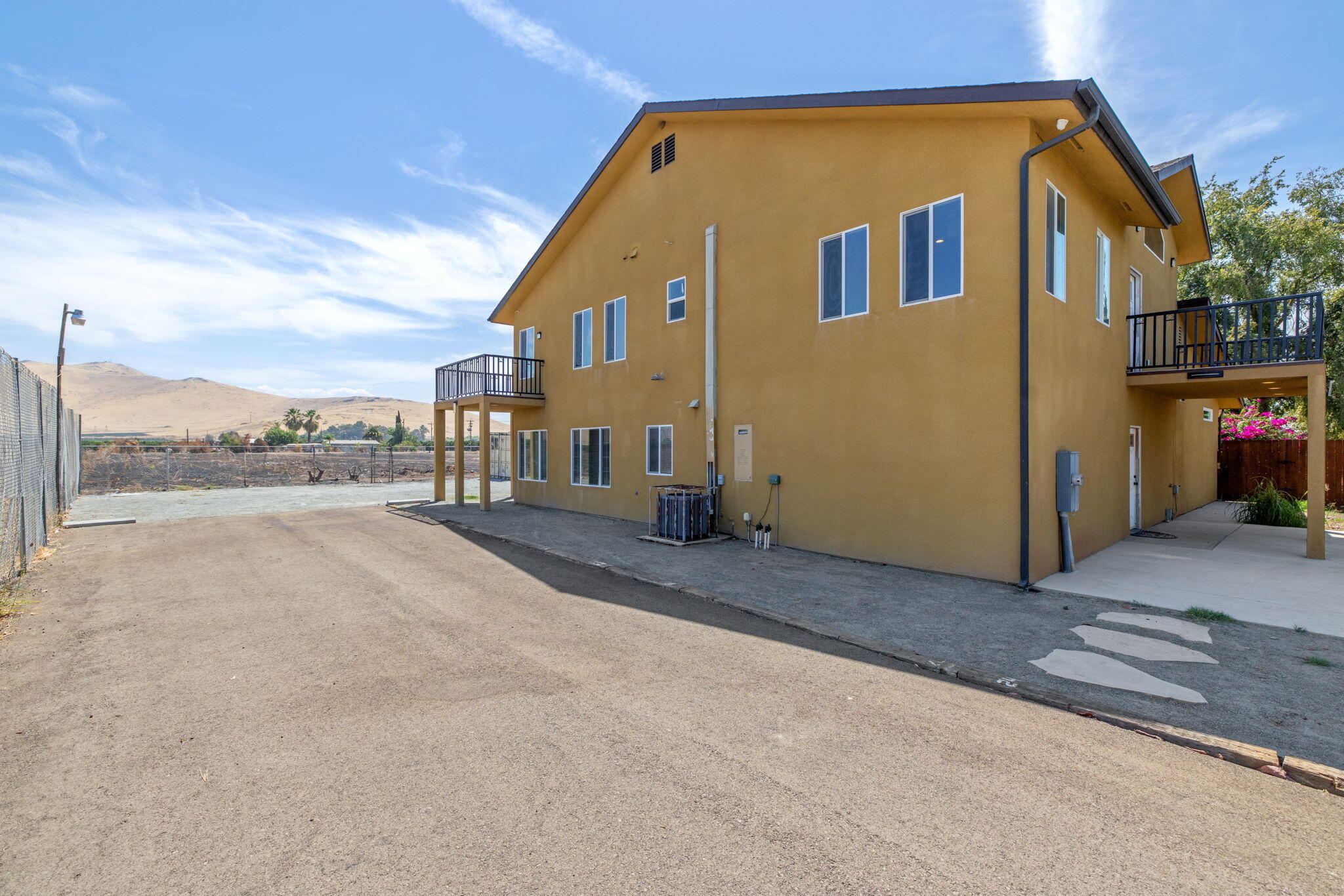 14010 Avenue 400, Cutler, CA 93615