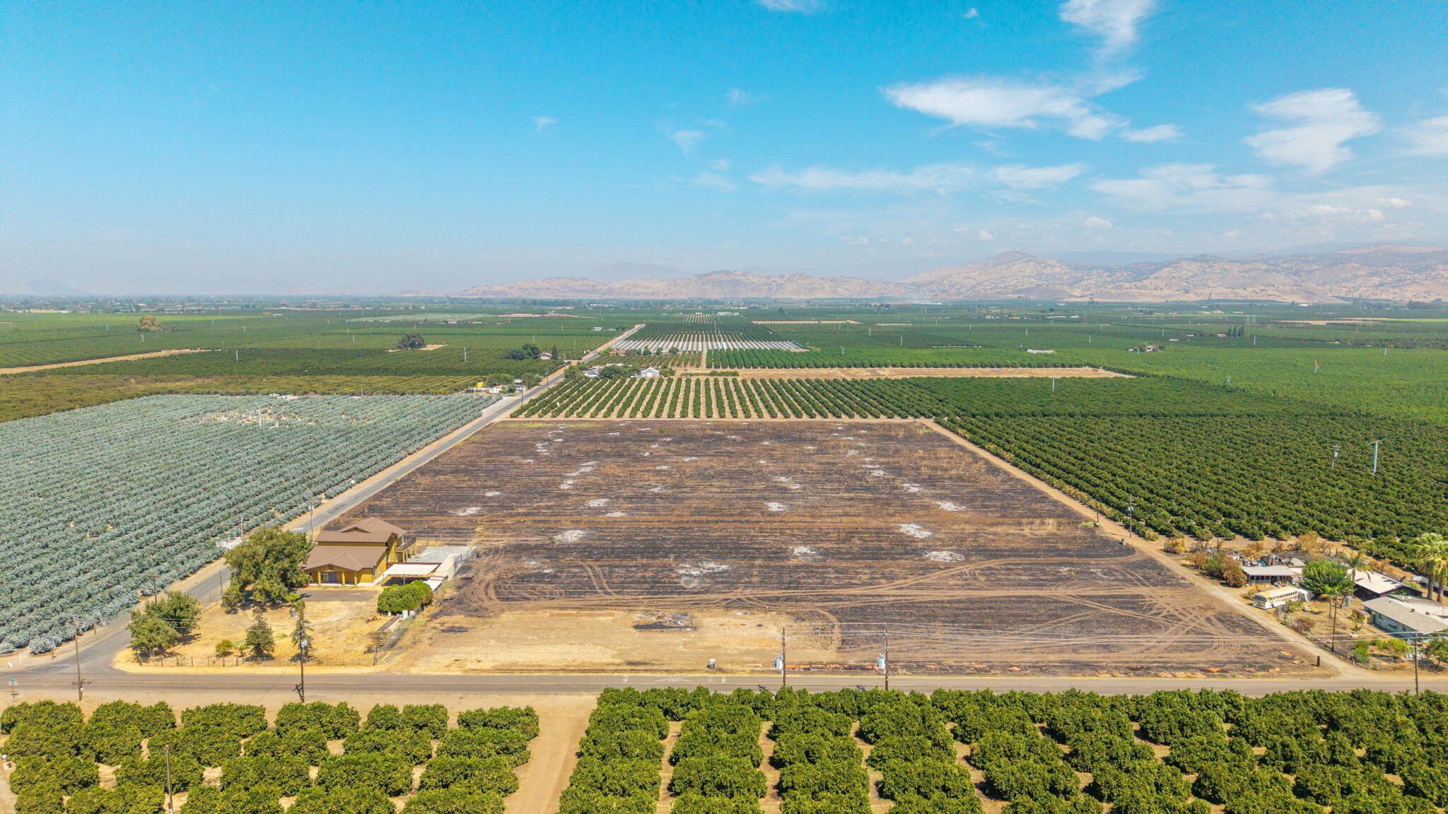 14010 Avenue 400, Cutler, CA 93615