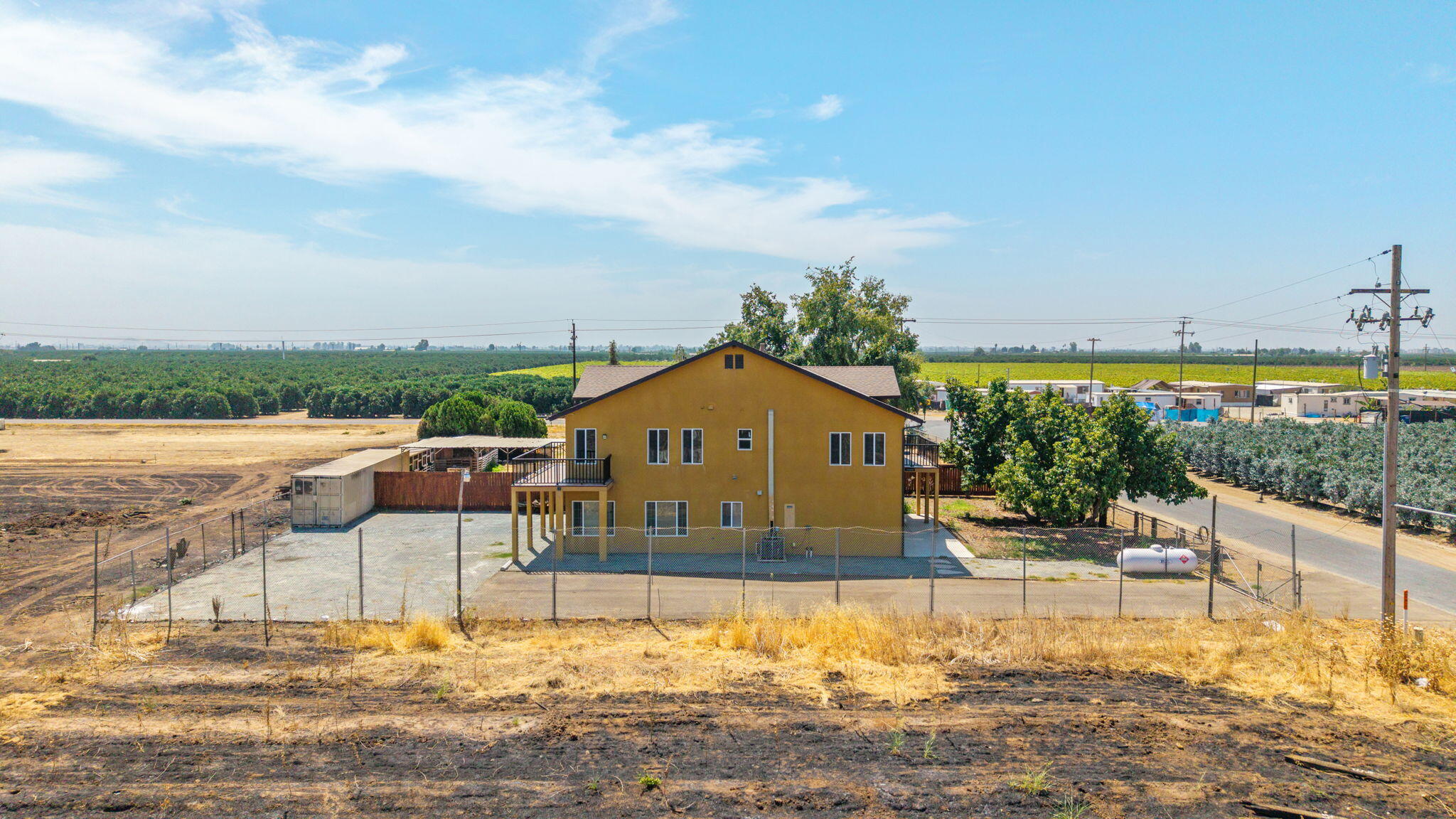 14010 Avenue 400, Cutler, CA 93615