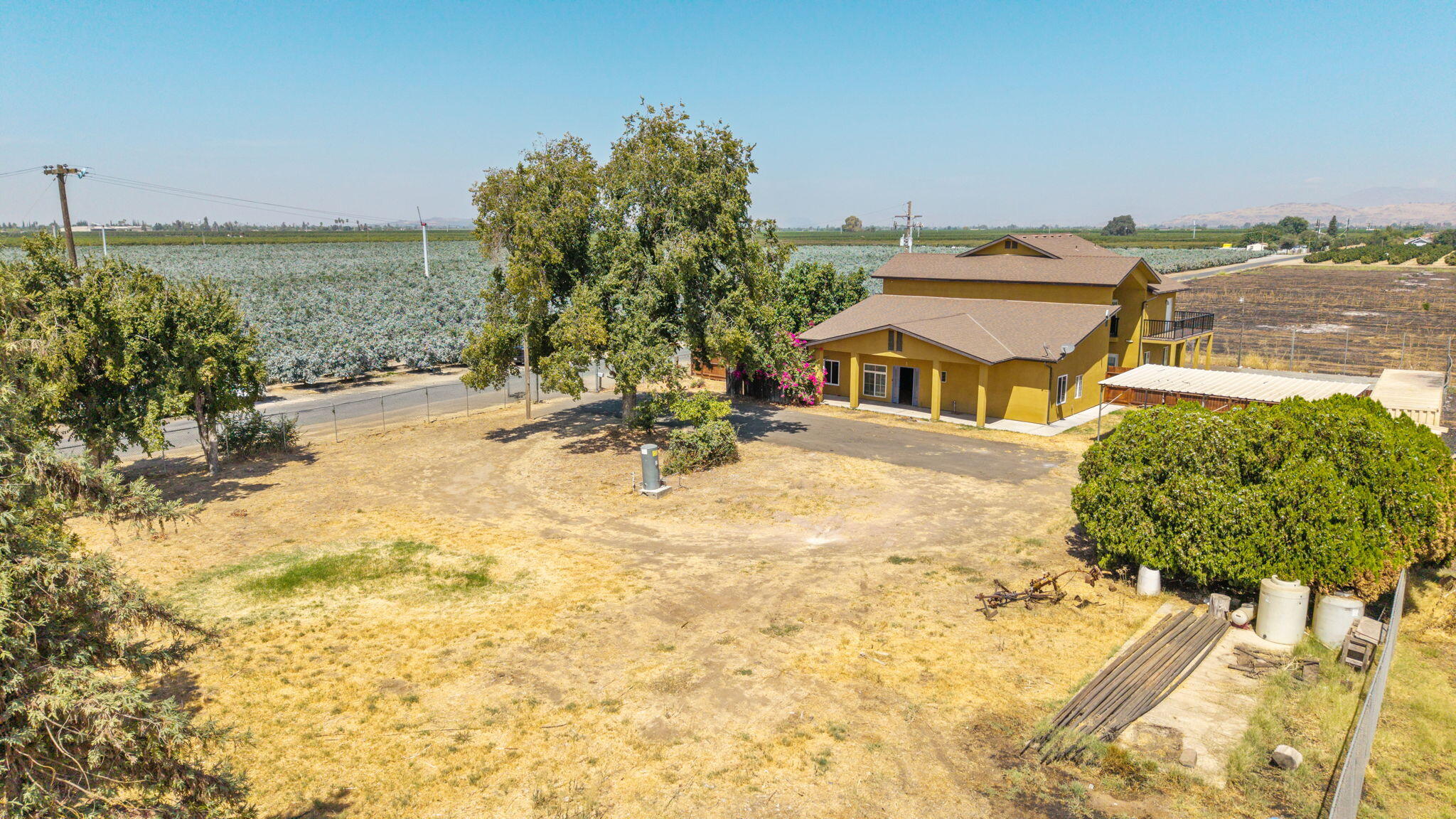 14010 Avenue 400, Cutler, CA 93615