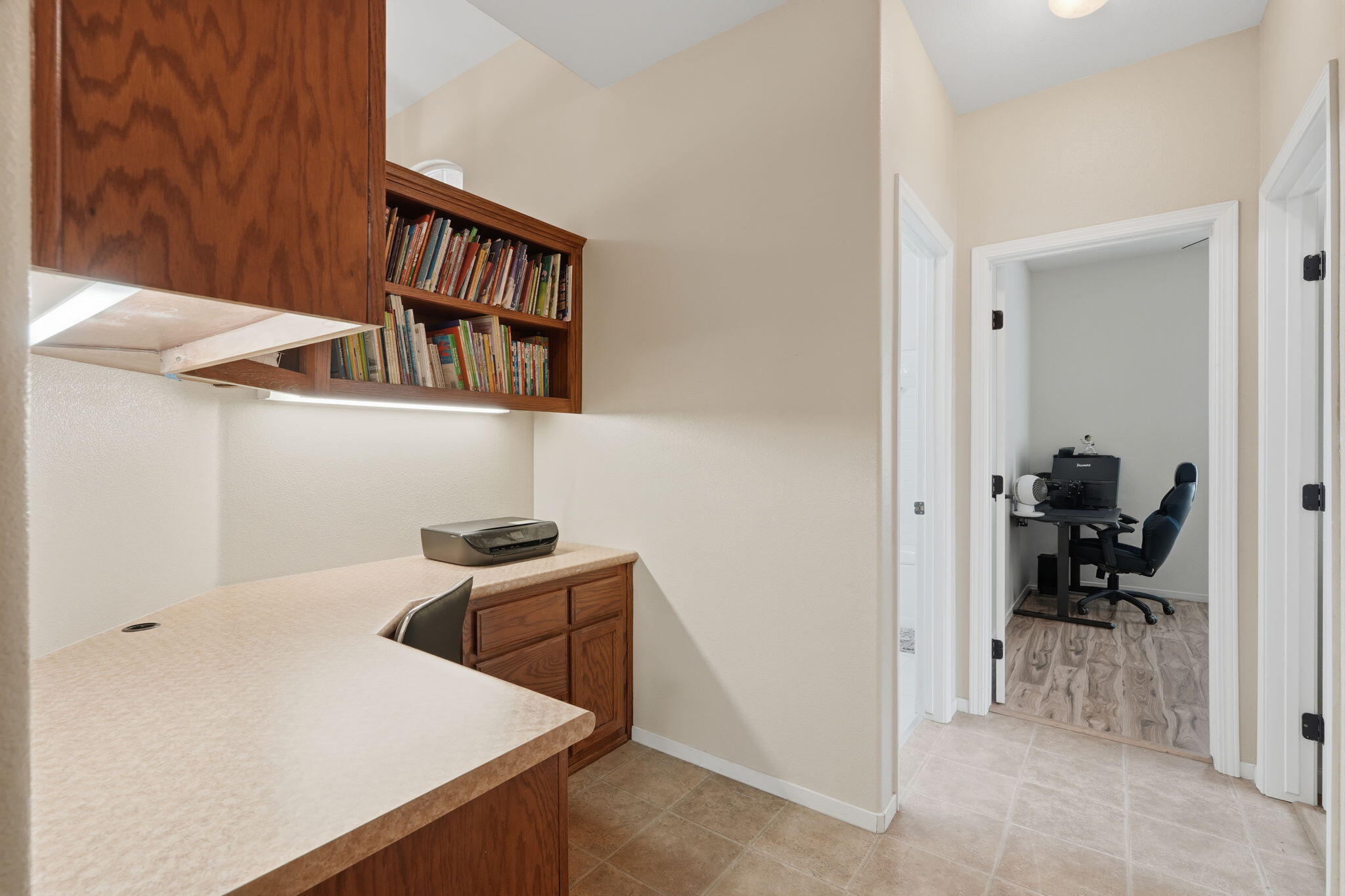4225 W Ceres Ct, Visalia, CA 93291