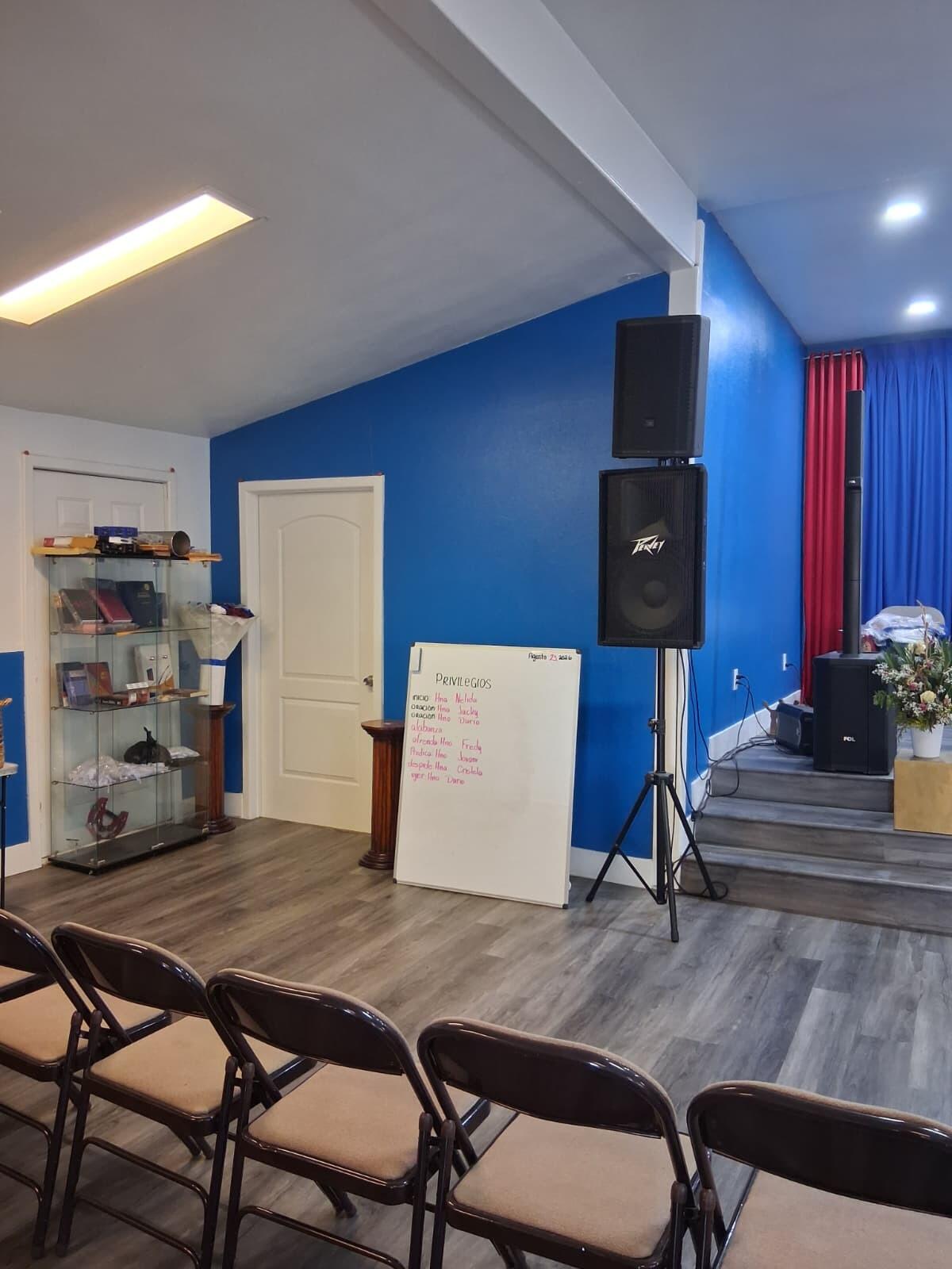 954 Walnut St, Pixley, CA 93256