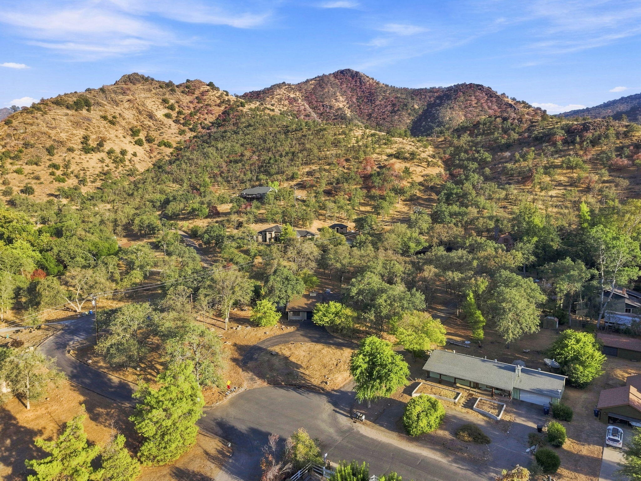41113 Oak Ridge Dr #A, Three Rivers, CA 93271