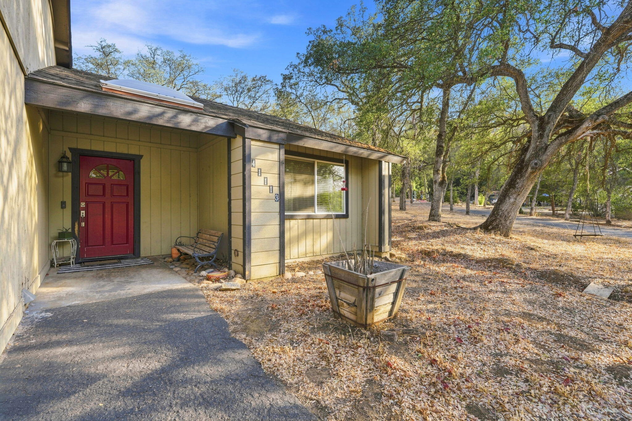 41113 Oak Ridge Dr #A, Three Rivers, CA 93271