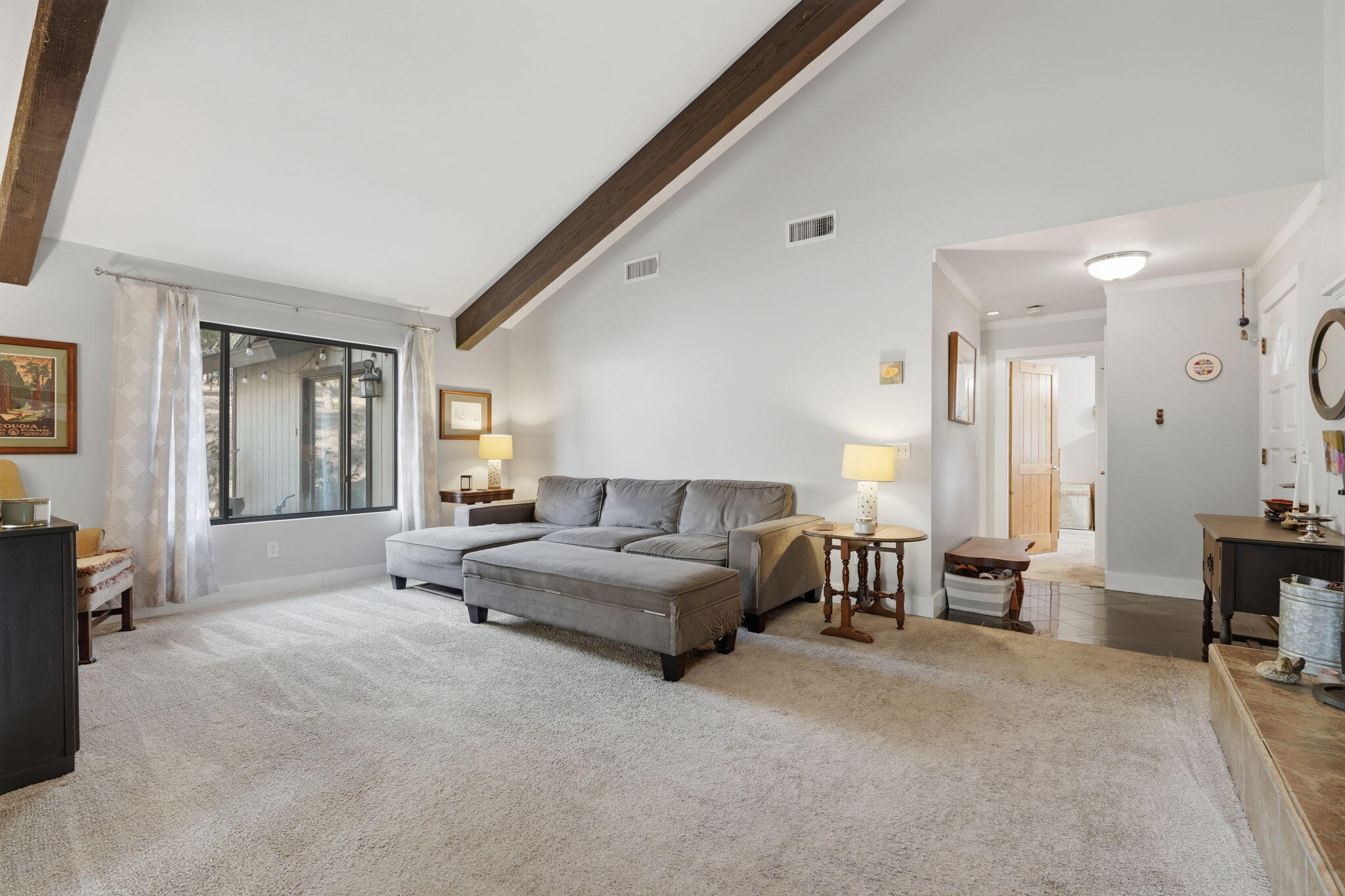 41113 Oak Ridge Dr #A, Three Rivers, CA 93271