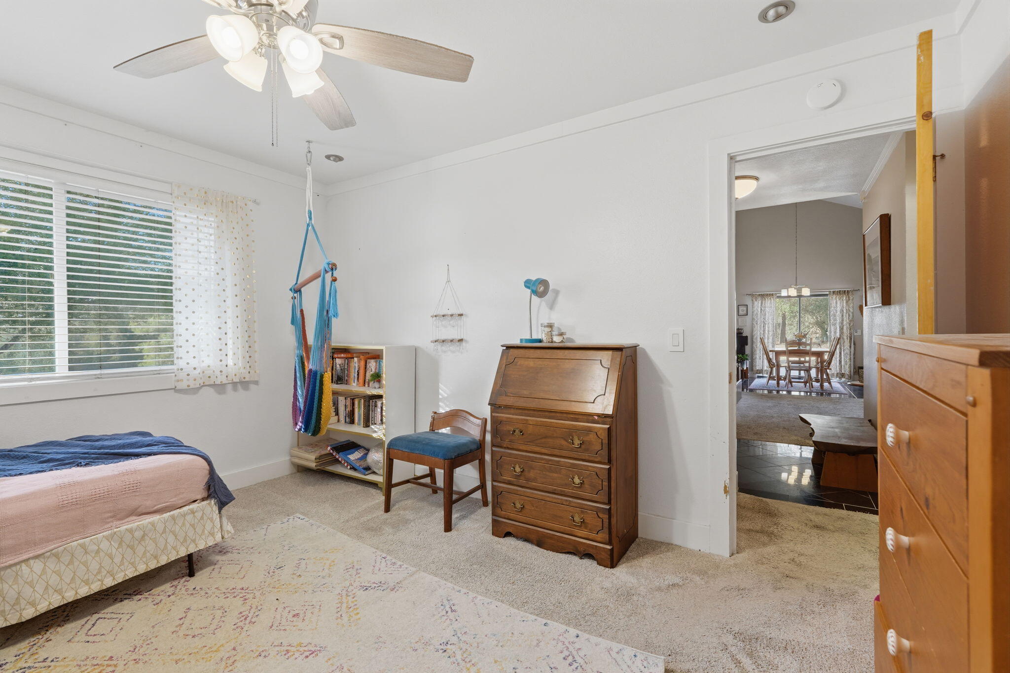 41113 Oak Ridge Dr #A, Three Rivers, CA 93271