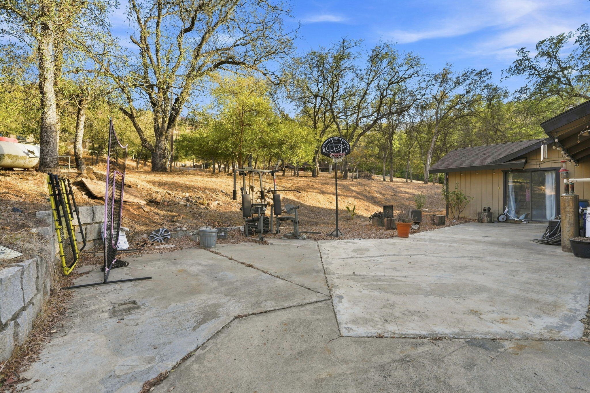 41113 Oak Ridge Dr #A, Three Rivers, CA 93271