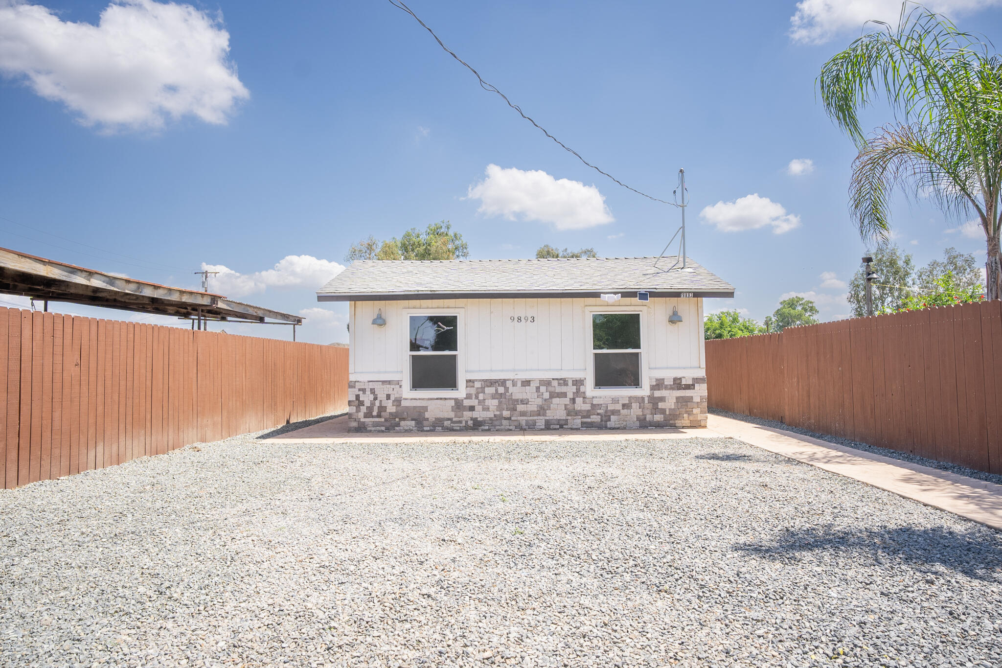 9893 Vista Ave, Hanford, CA 93230