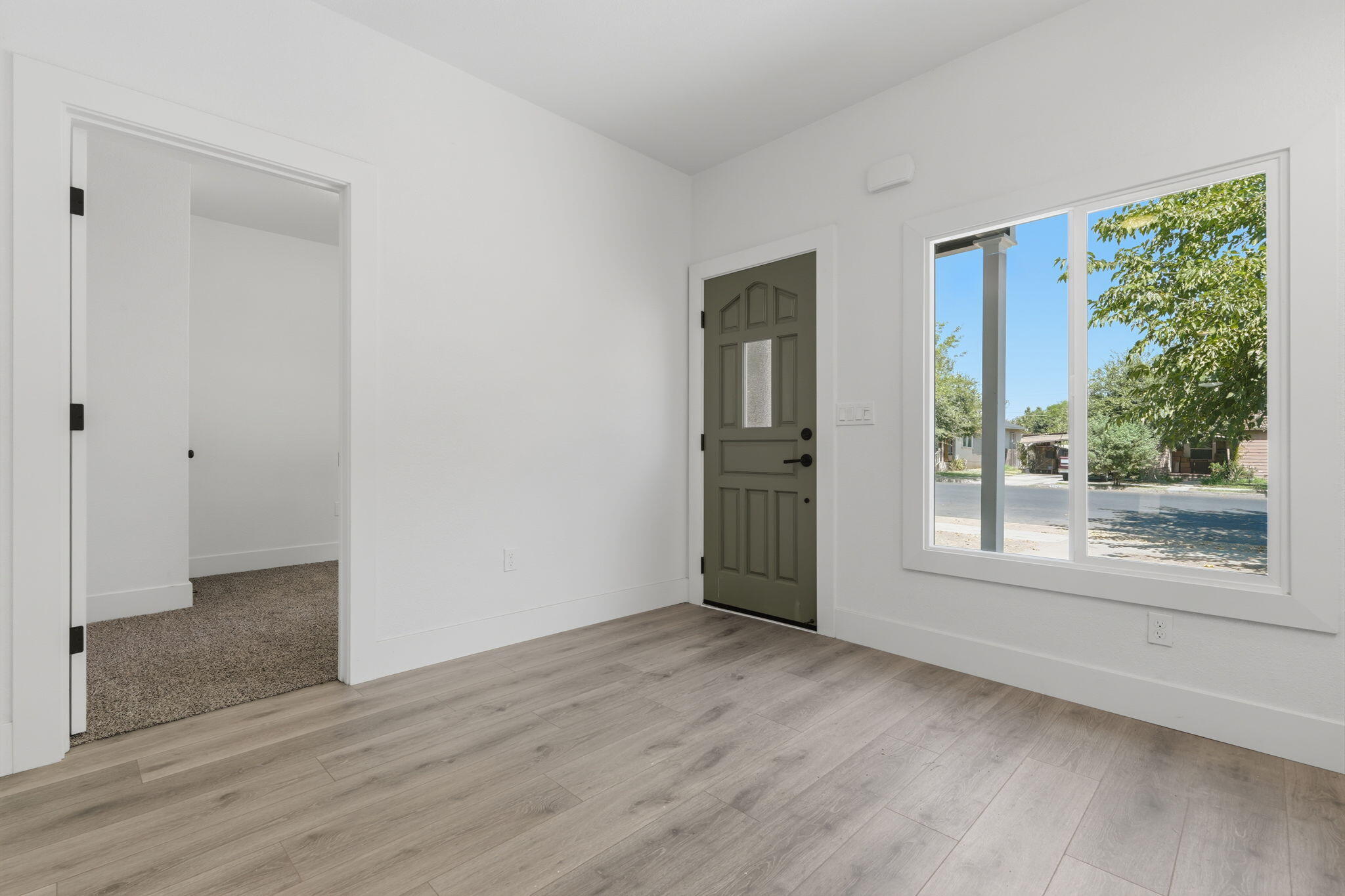 1145 D St, Reedley, CA 93654