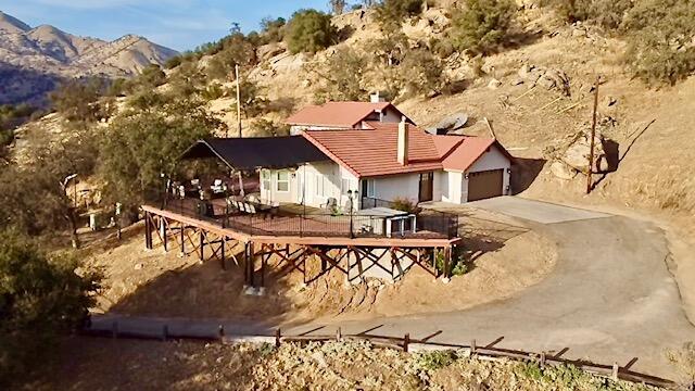 38426 Sierra Dr, Three Rivers, CA 93271