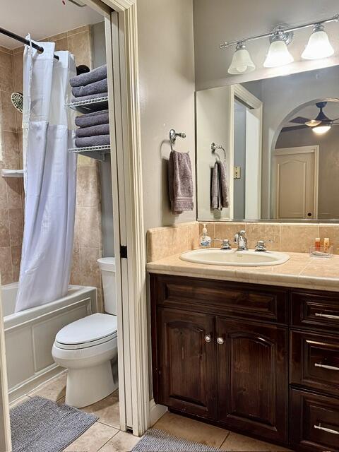 38426 Sierra Dr, Three Rivers, CA 93271