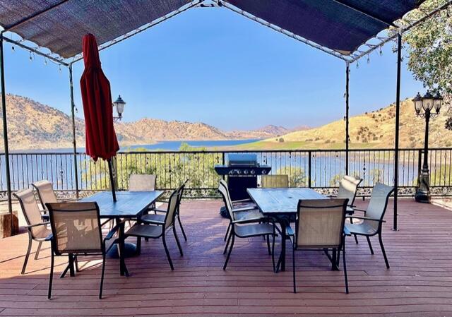38426 Sierra Dr, Three Rivers, CA 93271