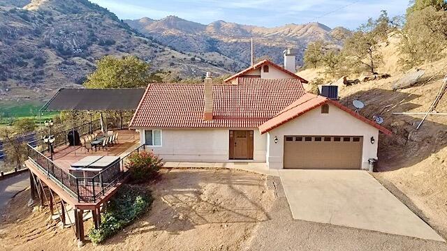 38426 Sierra Dr, Three Rivers, CA 93271