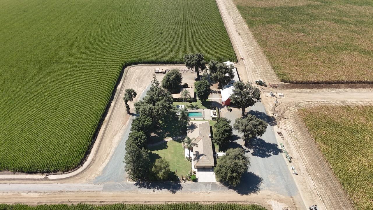 15827 Rd 208, Porterville, CA 93257