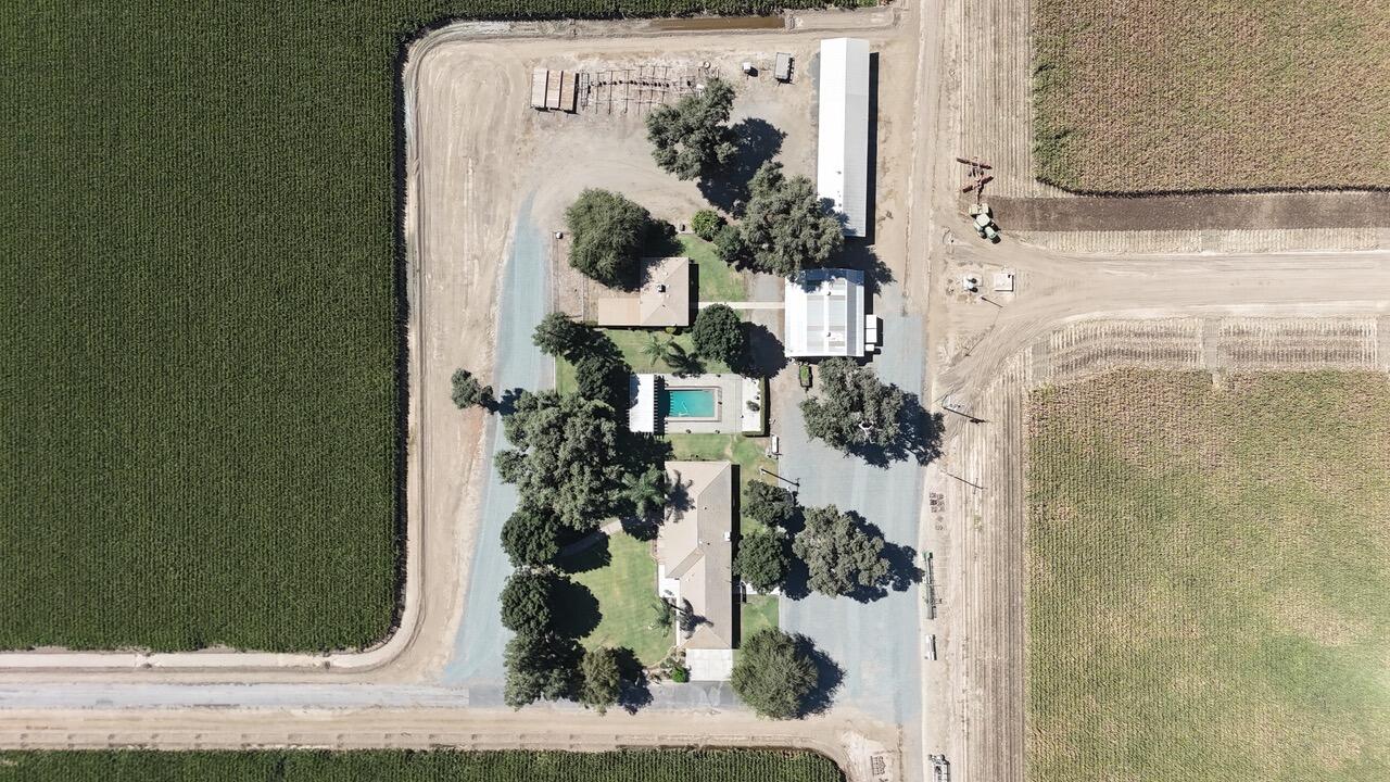 15827 Rd 208, Porterville, CA 93257