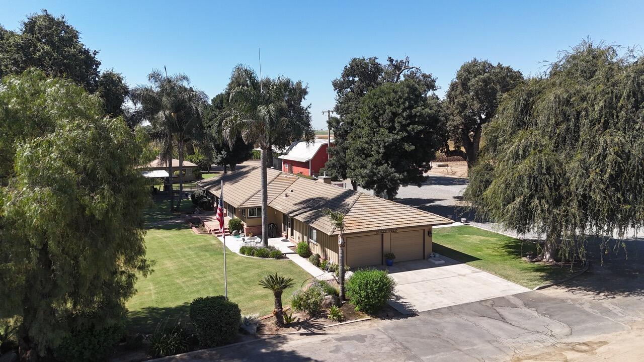 15827 Rd 208, Porterville, CA 93257