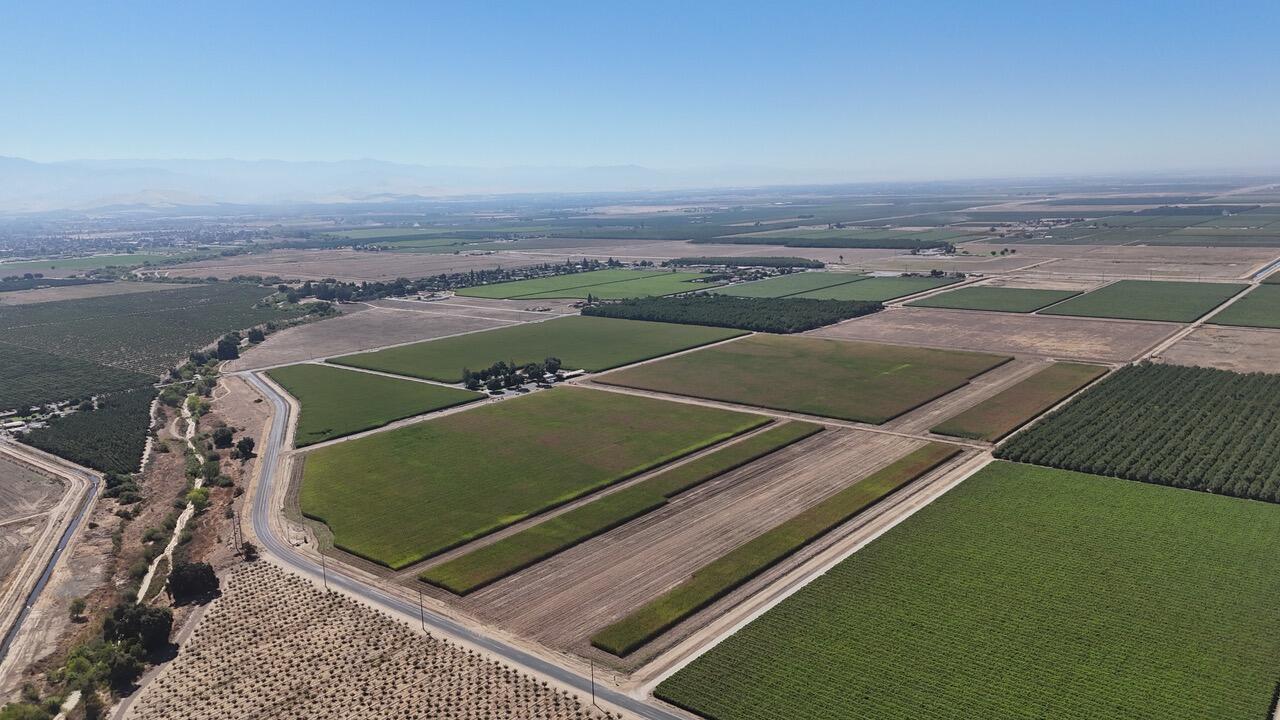 15827 Rd 208, Porterville, CA 93257