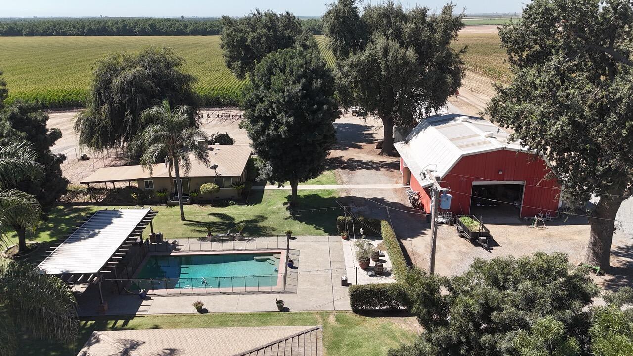 15827 Rd 208, Porterville, CA 93257