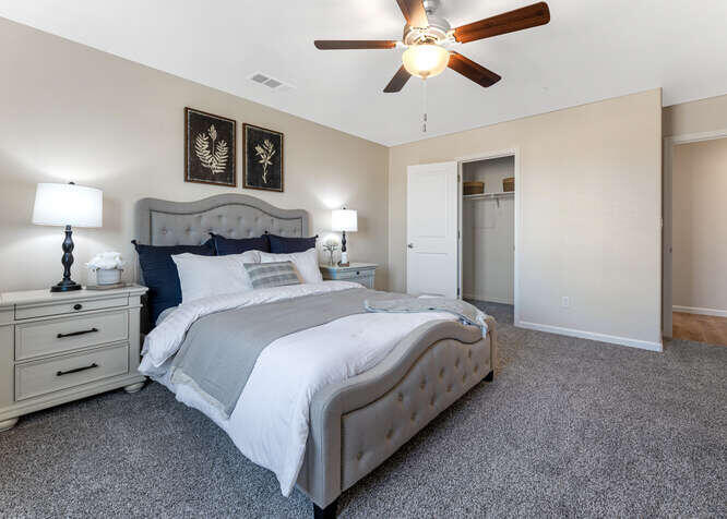 7091 Oriole Ave, Visalia, CA 93291