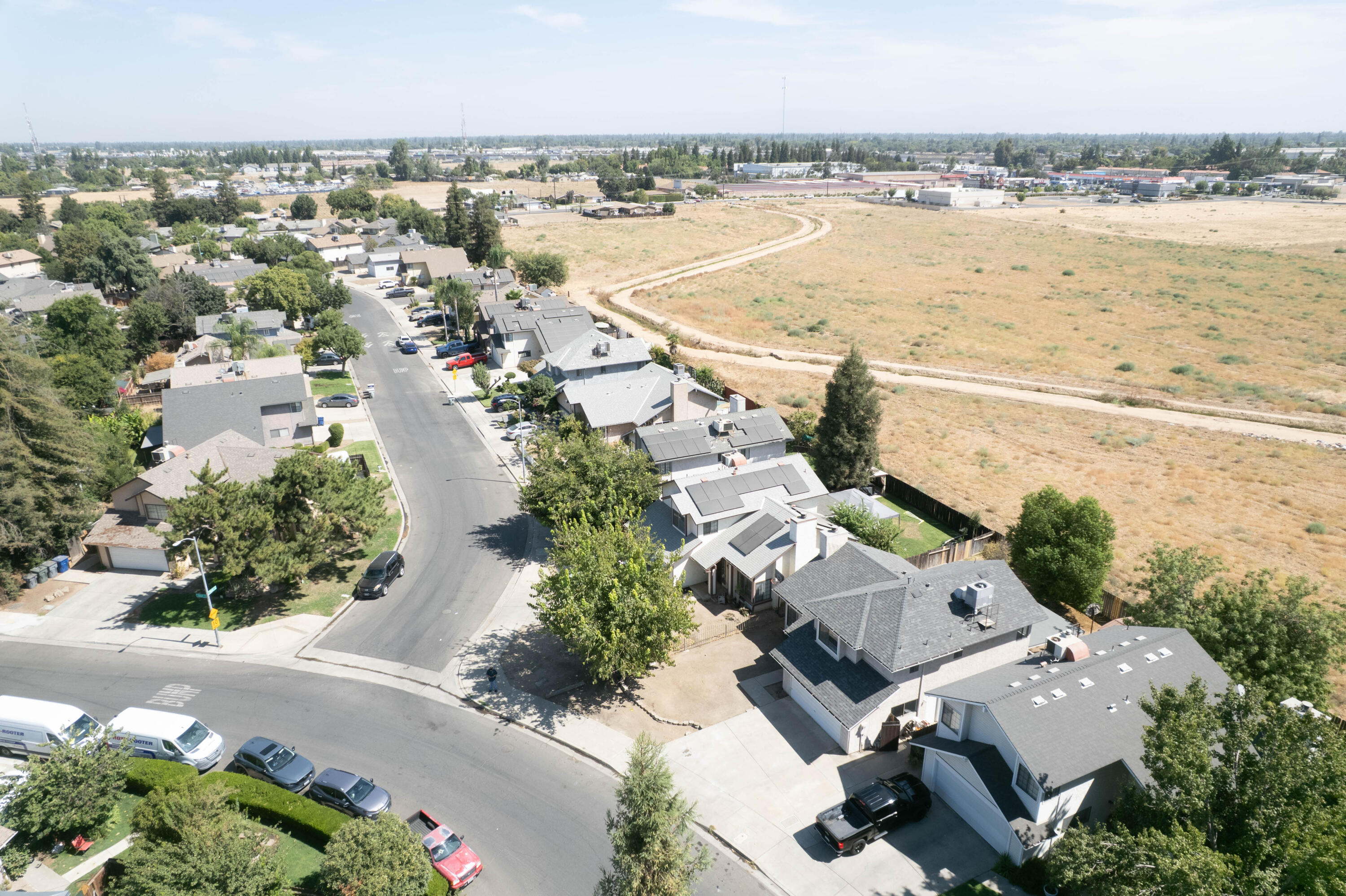 2238 N Carol Ave, Fresno, CA 93722
