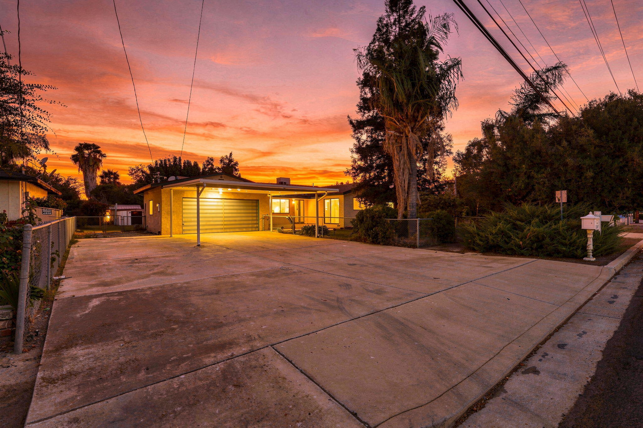 861 Halsey St, Porterville, CA 93257