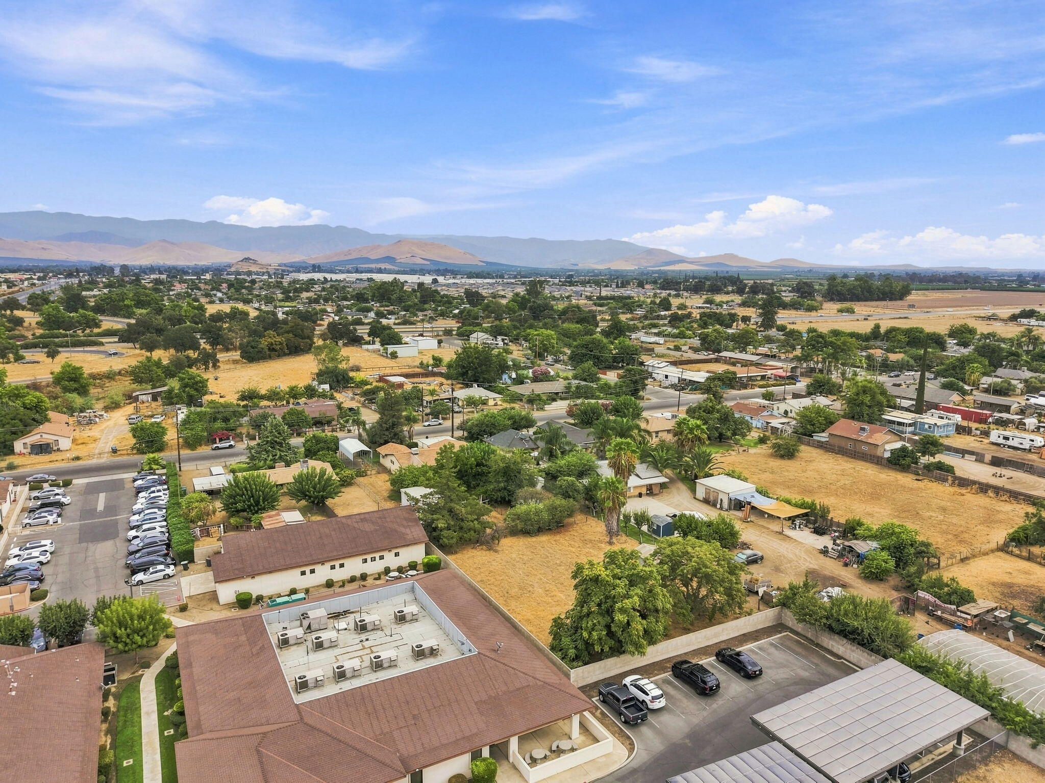 861 Halsey St, Porterville, CA 93257