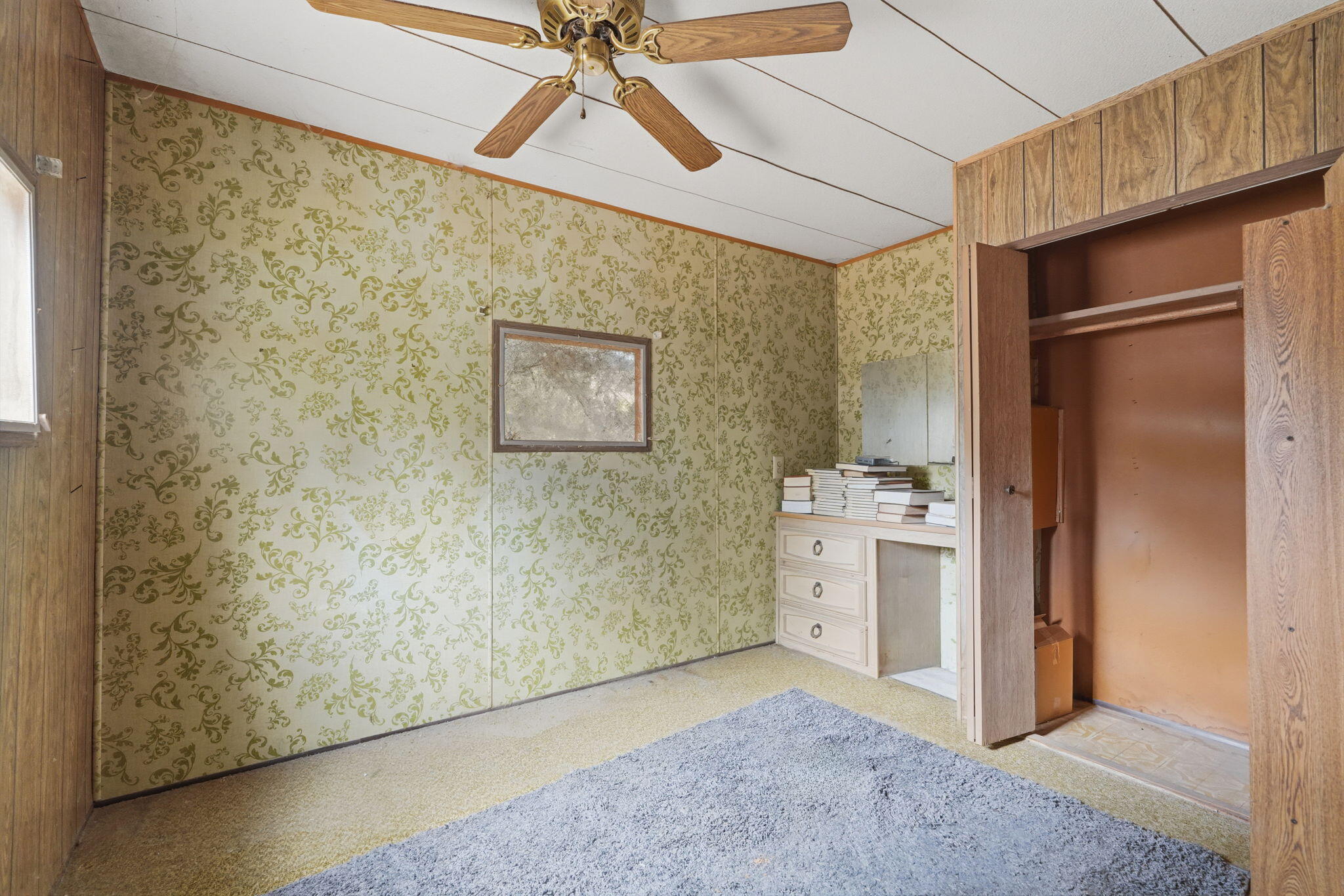 861 Halsey St, Porterville, CA 93257