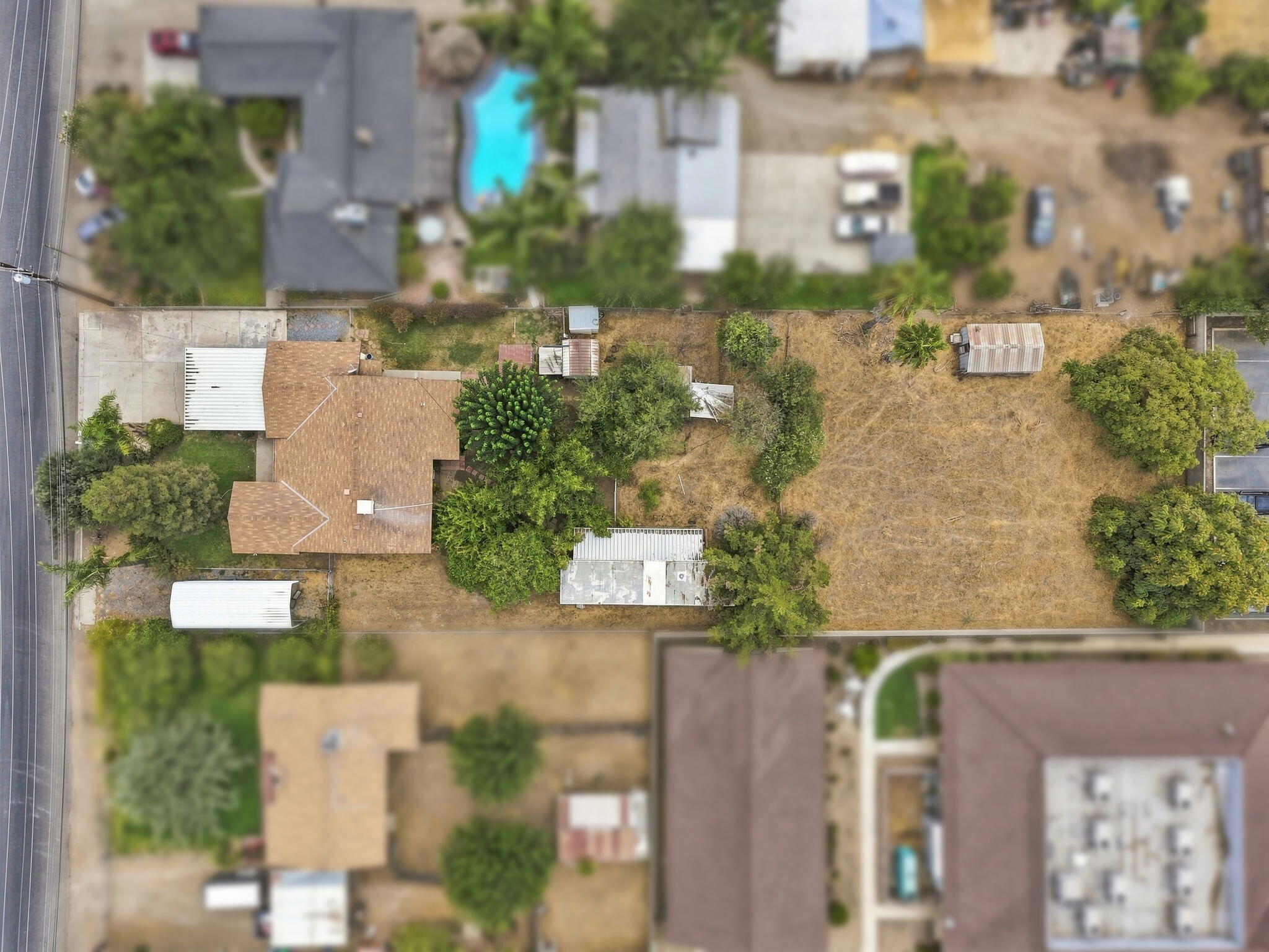 861 Halsey St, Porterville, CA 93257