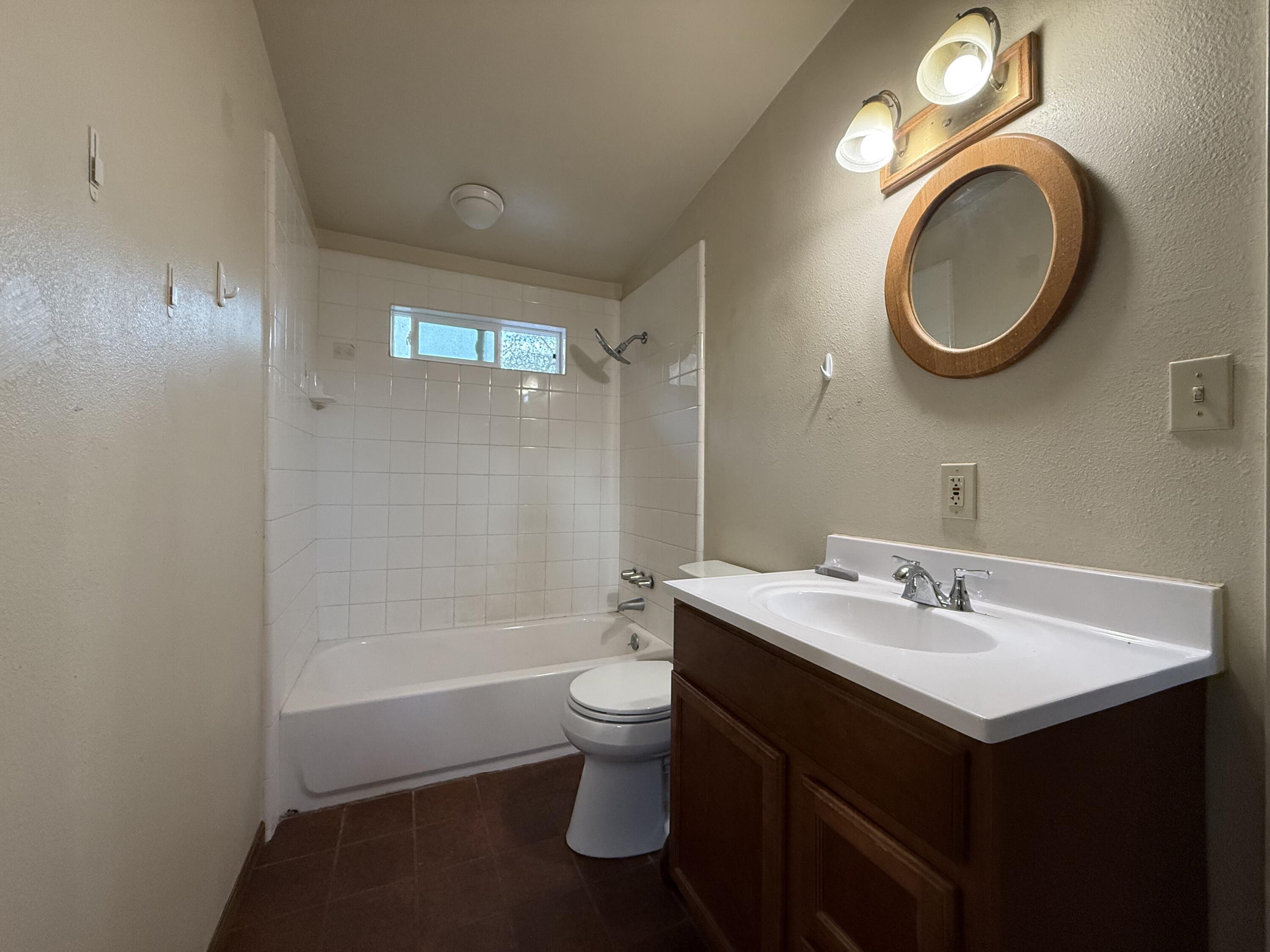 41110 Blossom Dr, Three Rivers, CA 93271