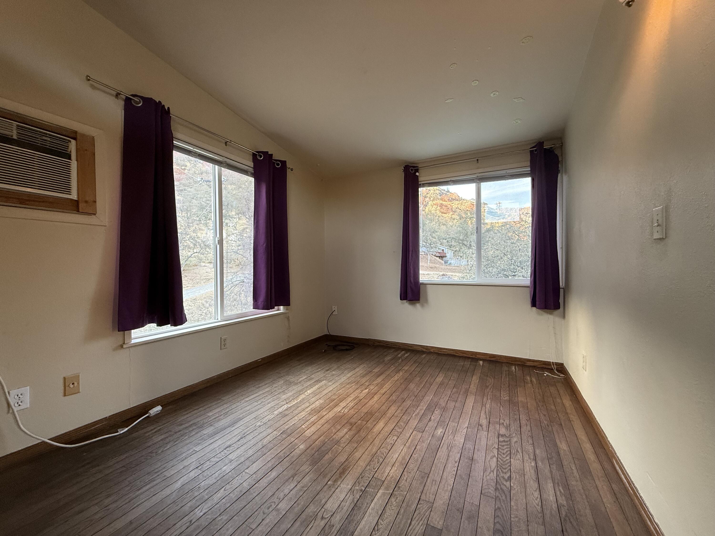 41110 Blossom Dr, Three Rivers, CA 93271