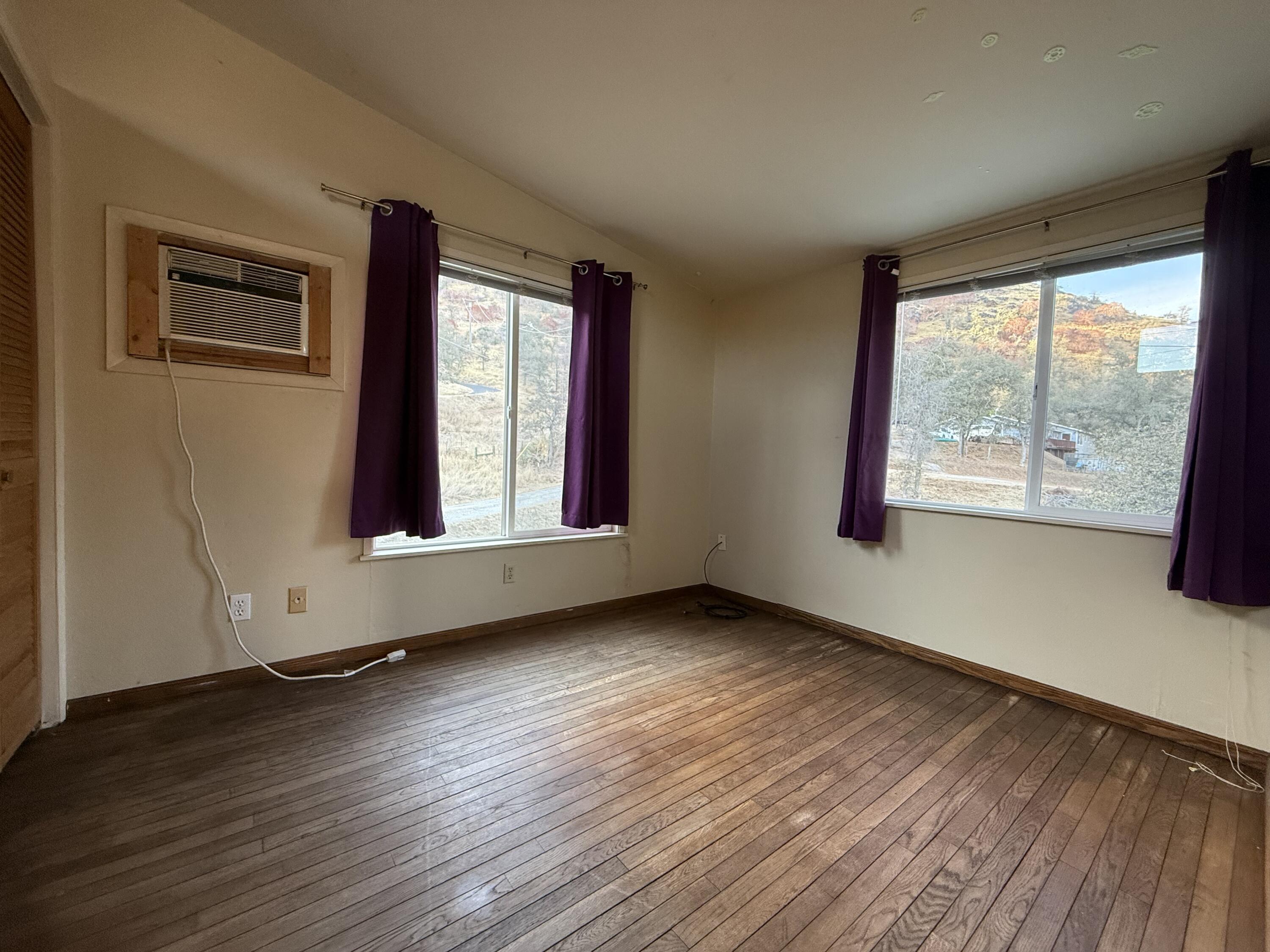 41110 Blossom Dr, Three Rivers, CA 93271