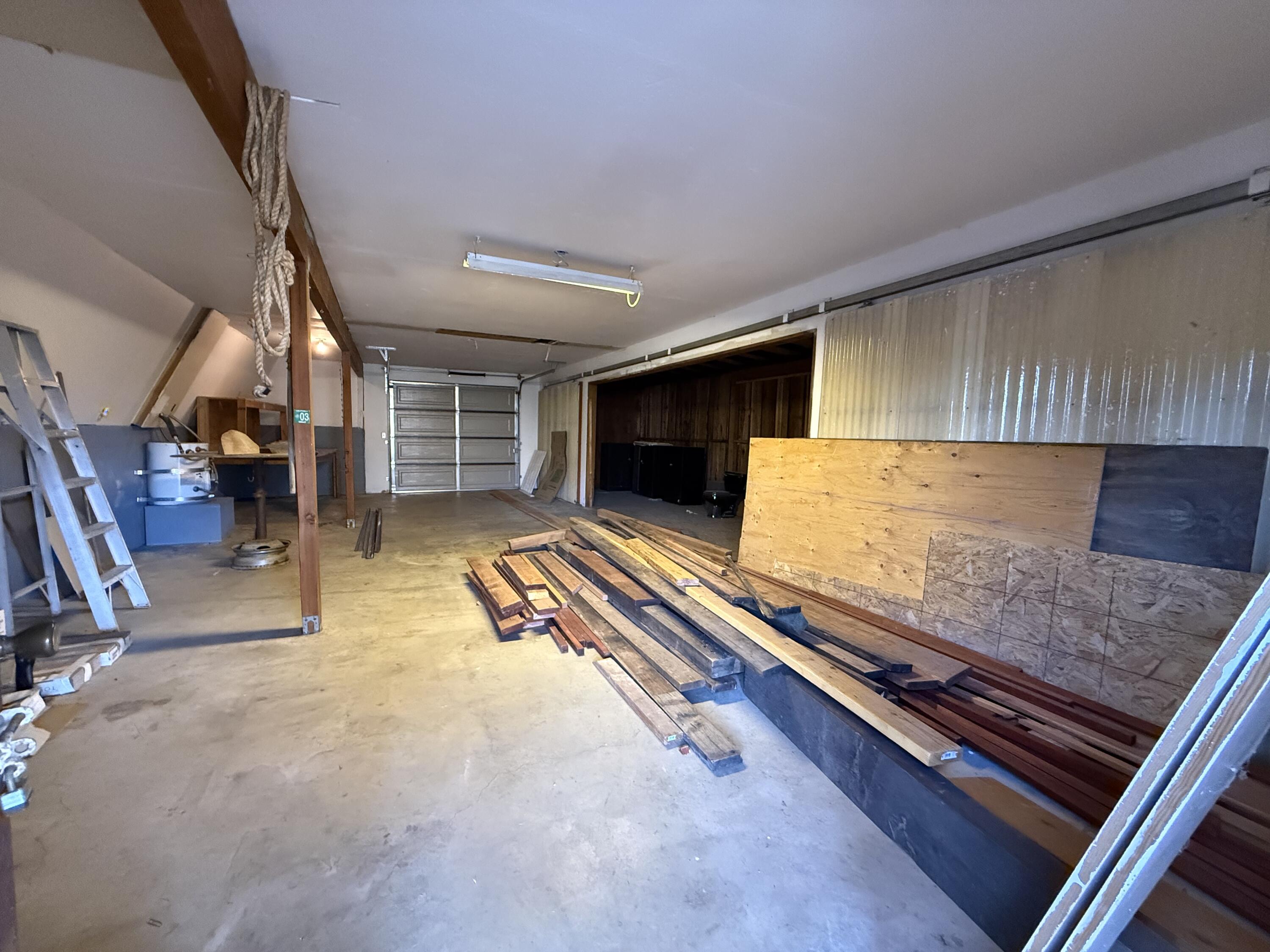 41110 Blossom Dr, Three Rivers, CA 93271