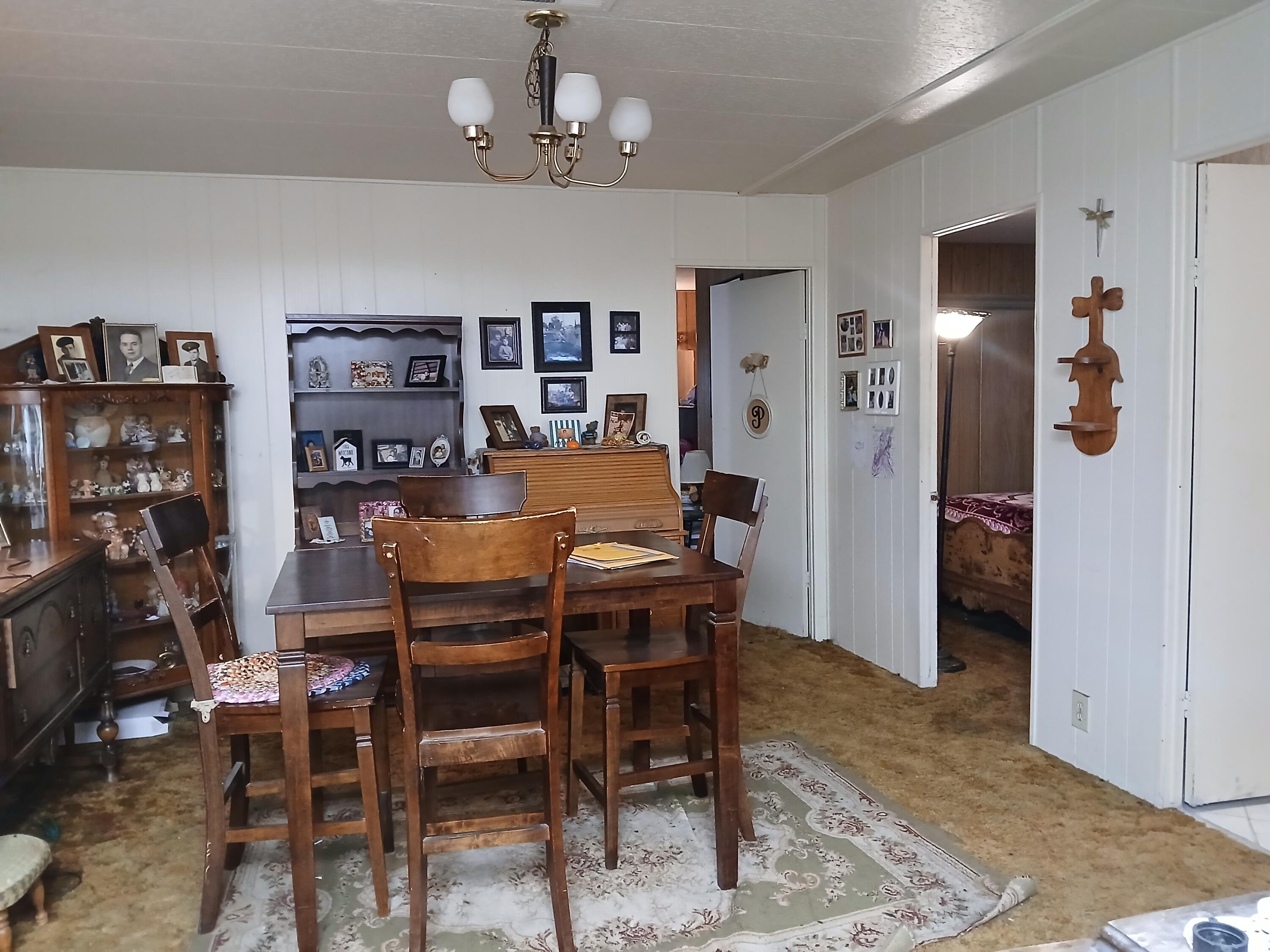 560 W Pleasant Ave #81, Tulare, CA 93274