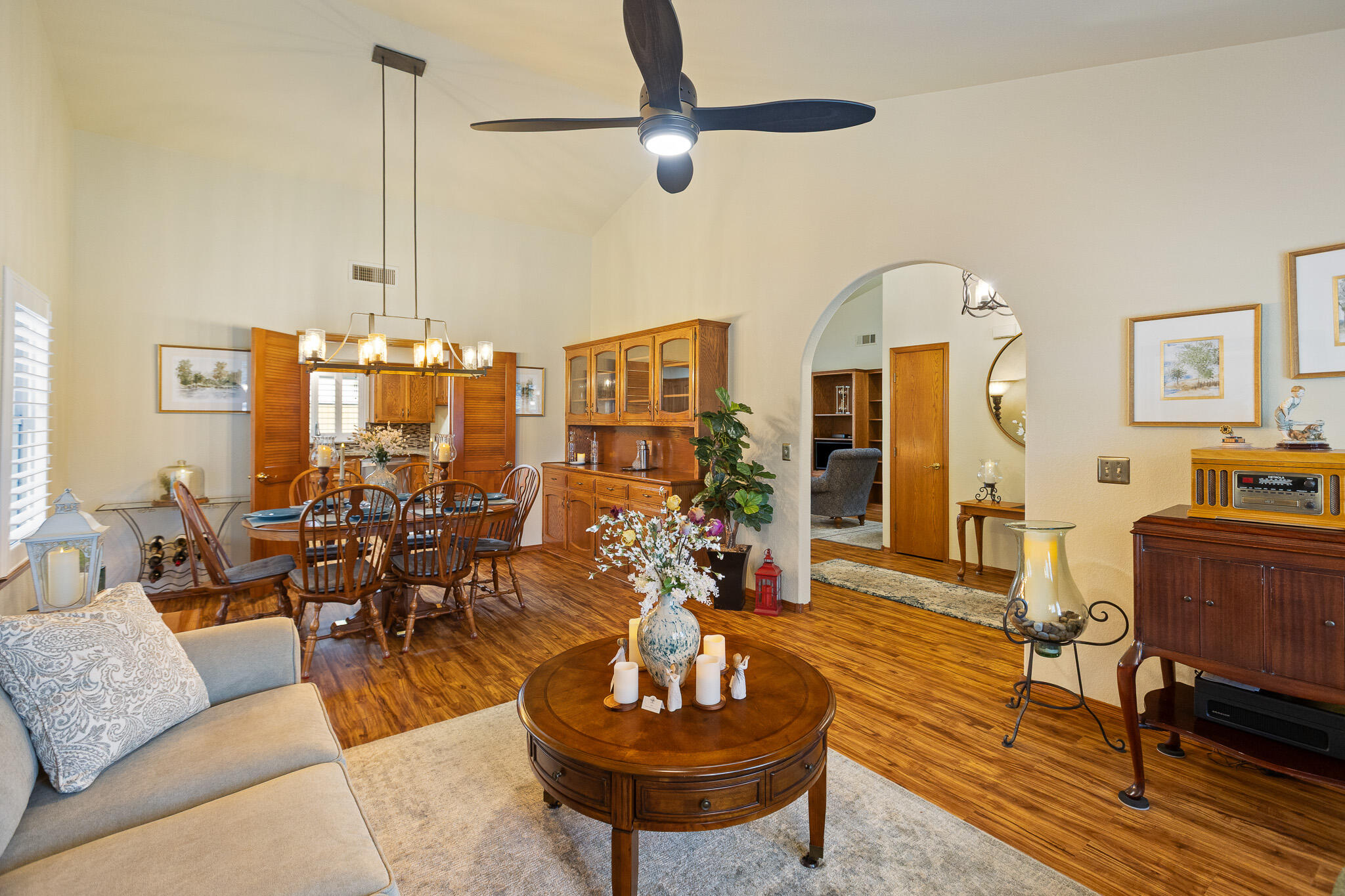4412 W Orchard Ave, Visalia, CA 93277