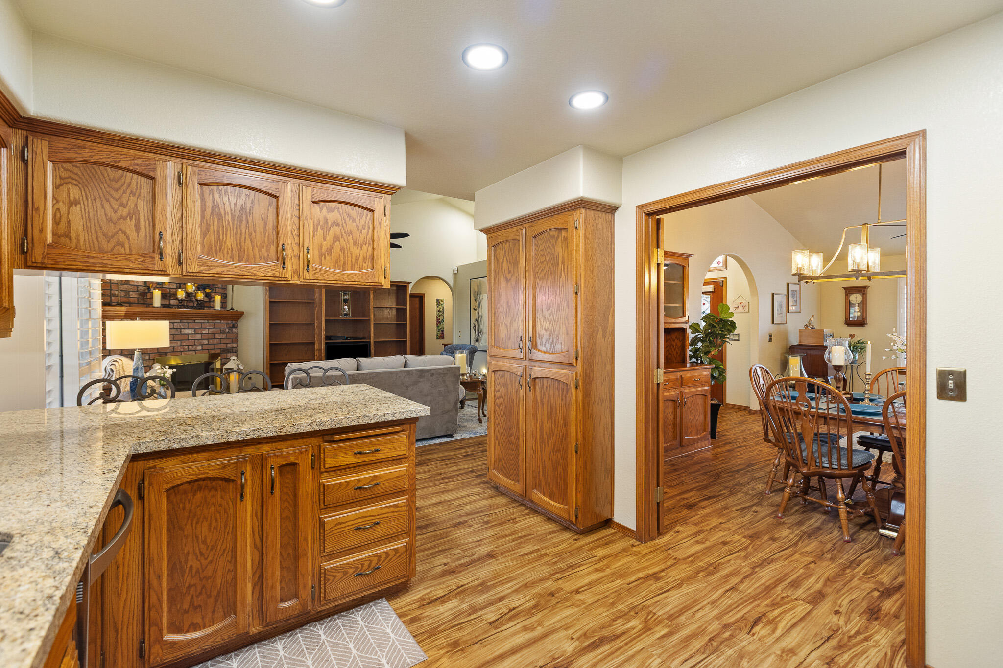 4412 W Orchard Ave, Visalia, CA 93277