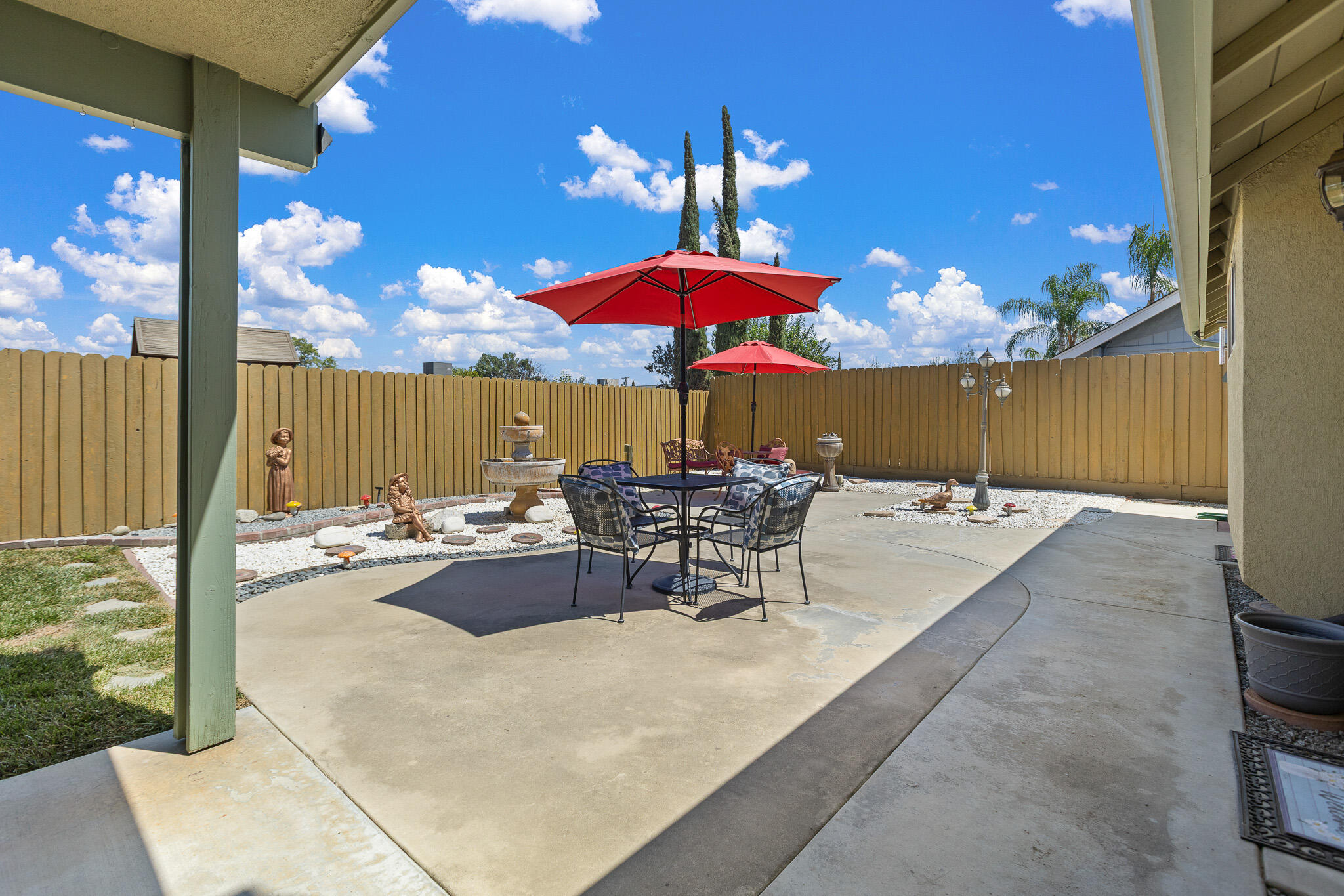 4412 W Orchard Ave, Visalia, CA 93277