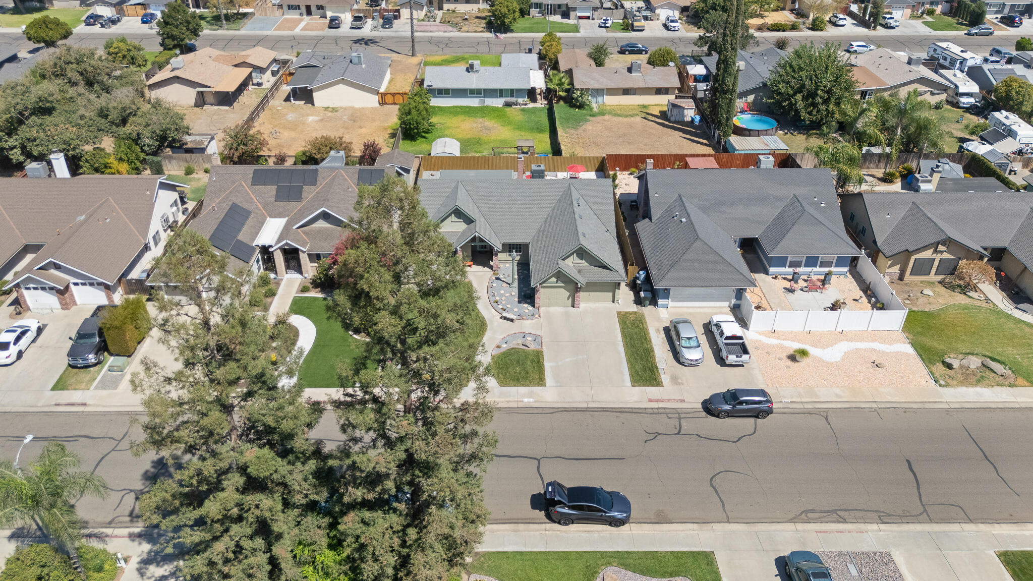 4412 W Orchard Ave, Visalia, CA 93277