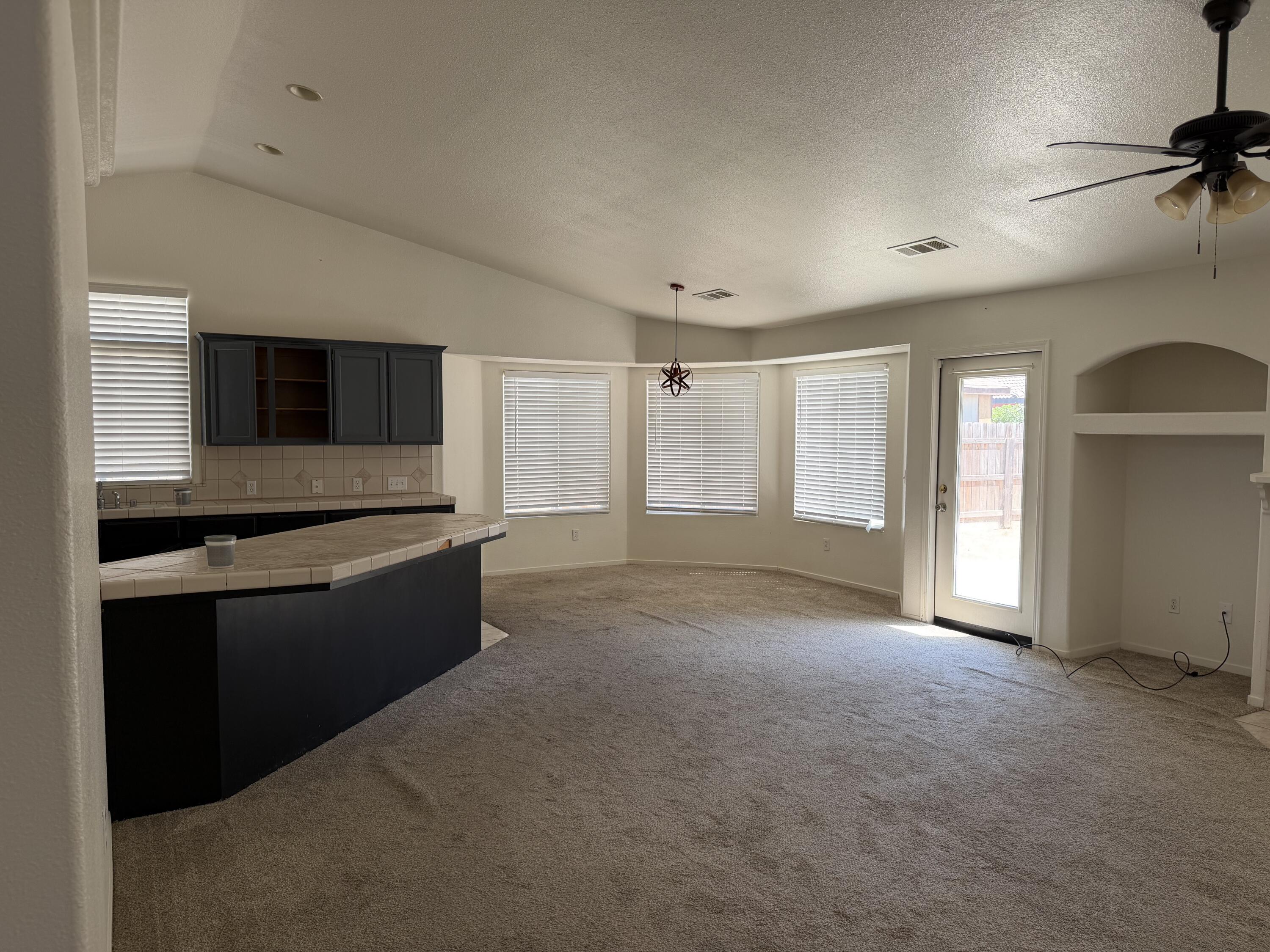 2419 E Oak Ave, Visalia, CA 93292