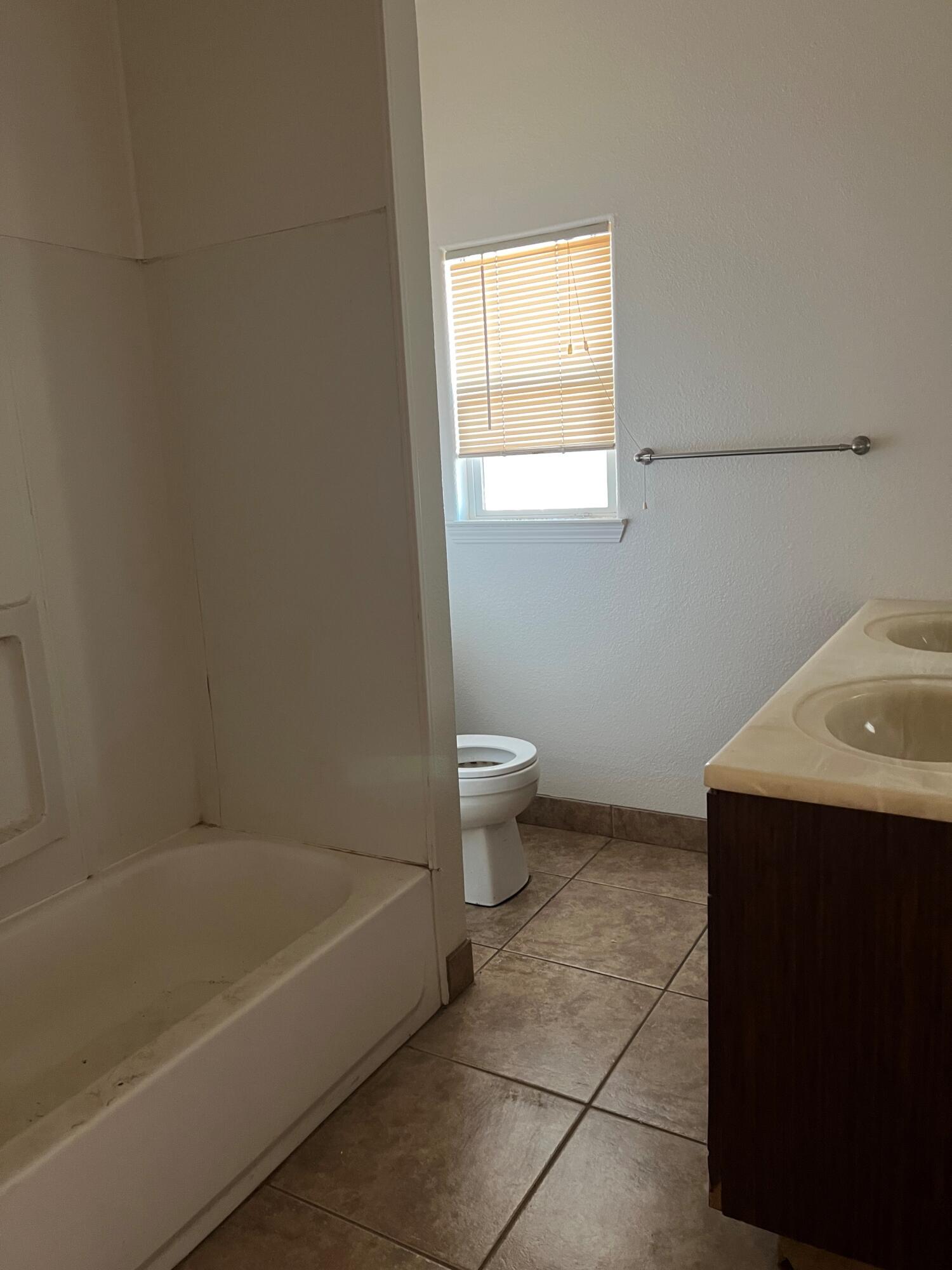 0, Strathmore, CA 93267