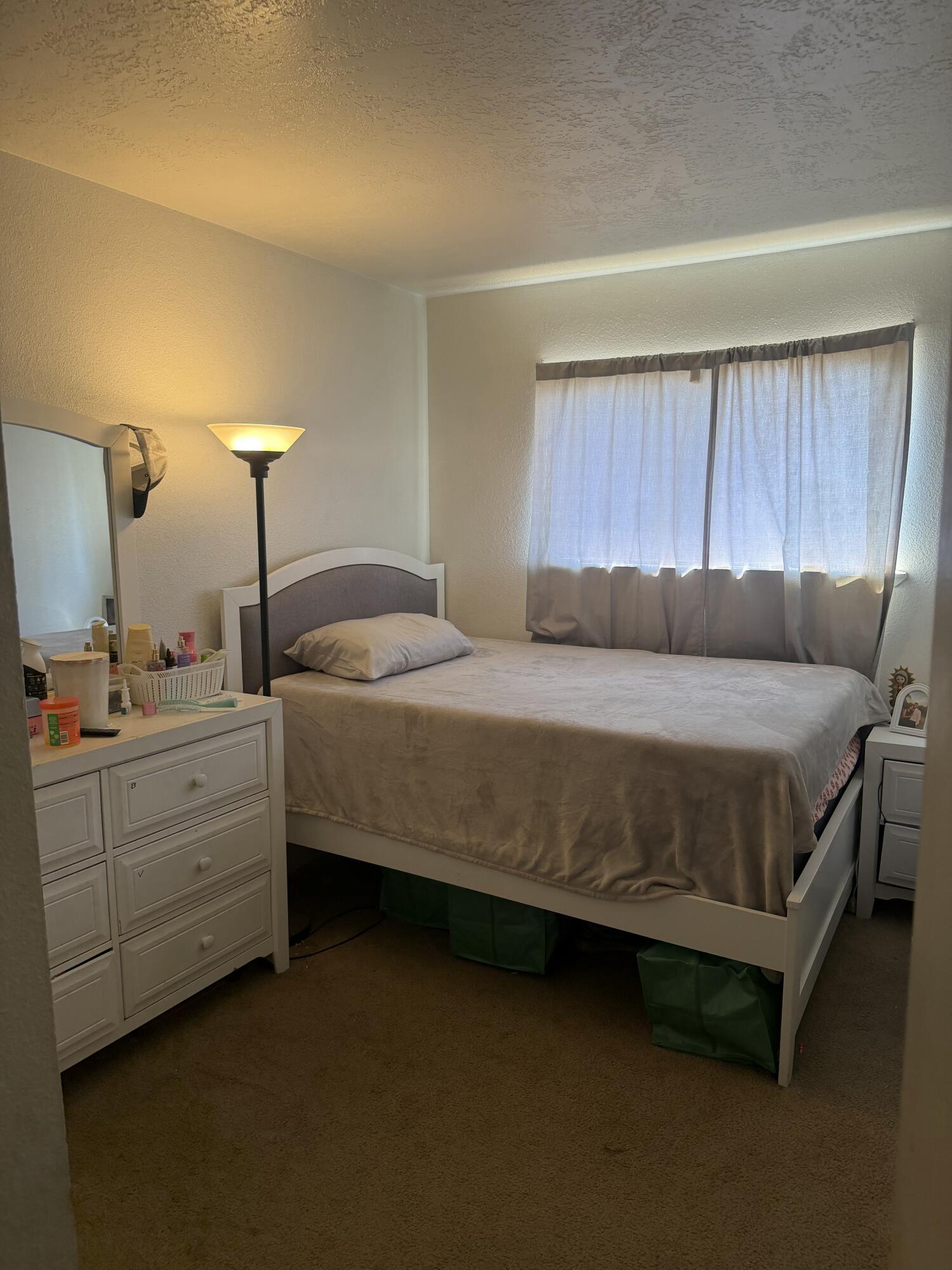 361 N Alice Ave, Dinuba, CA 93618