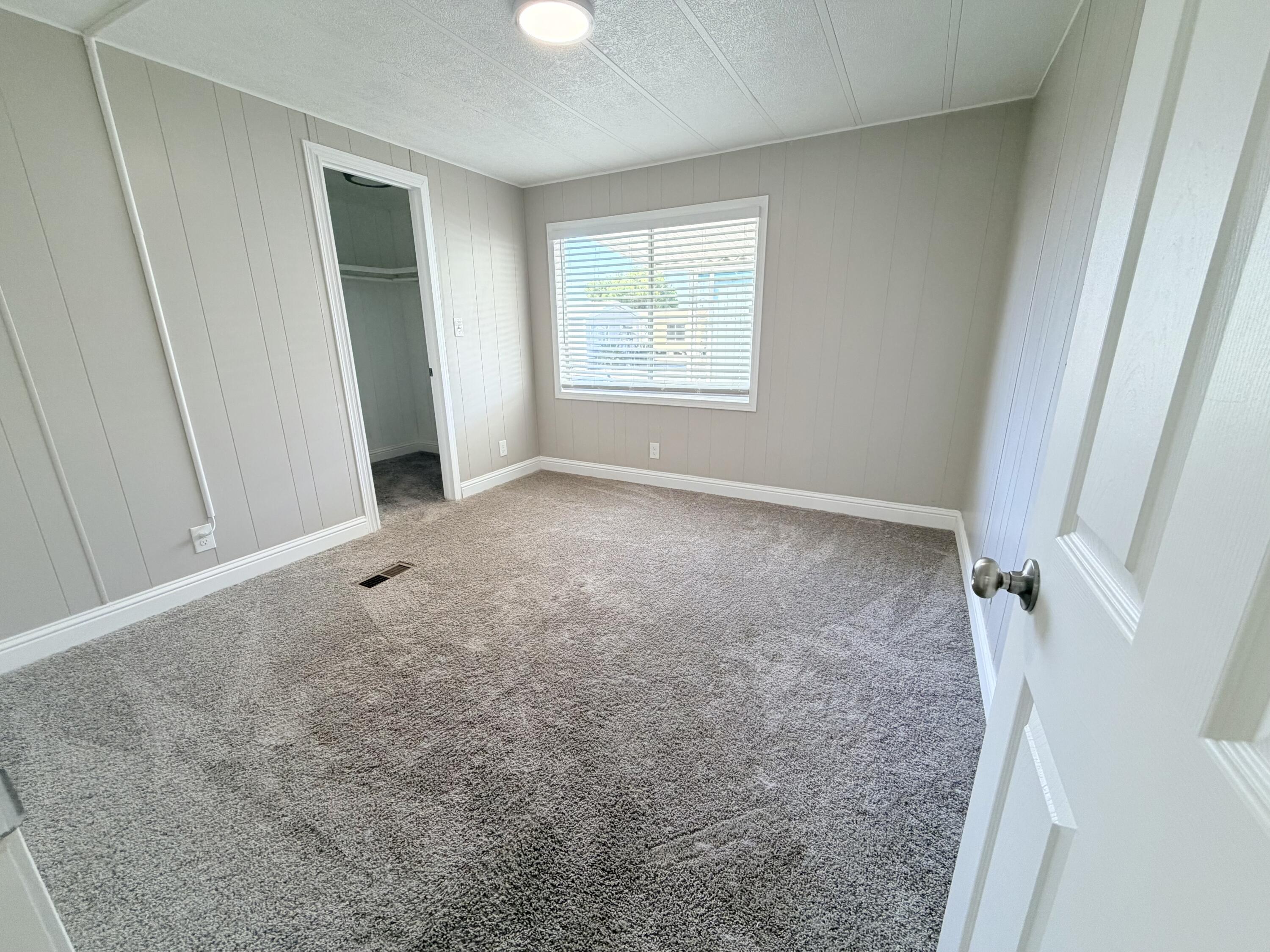 720 W E Worth Ave, Porterville, CA 93257