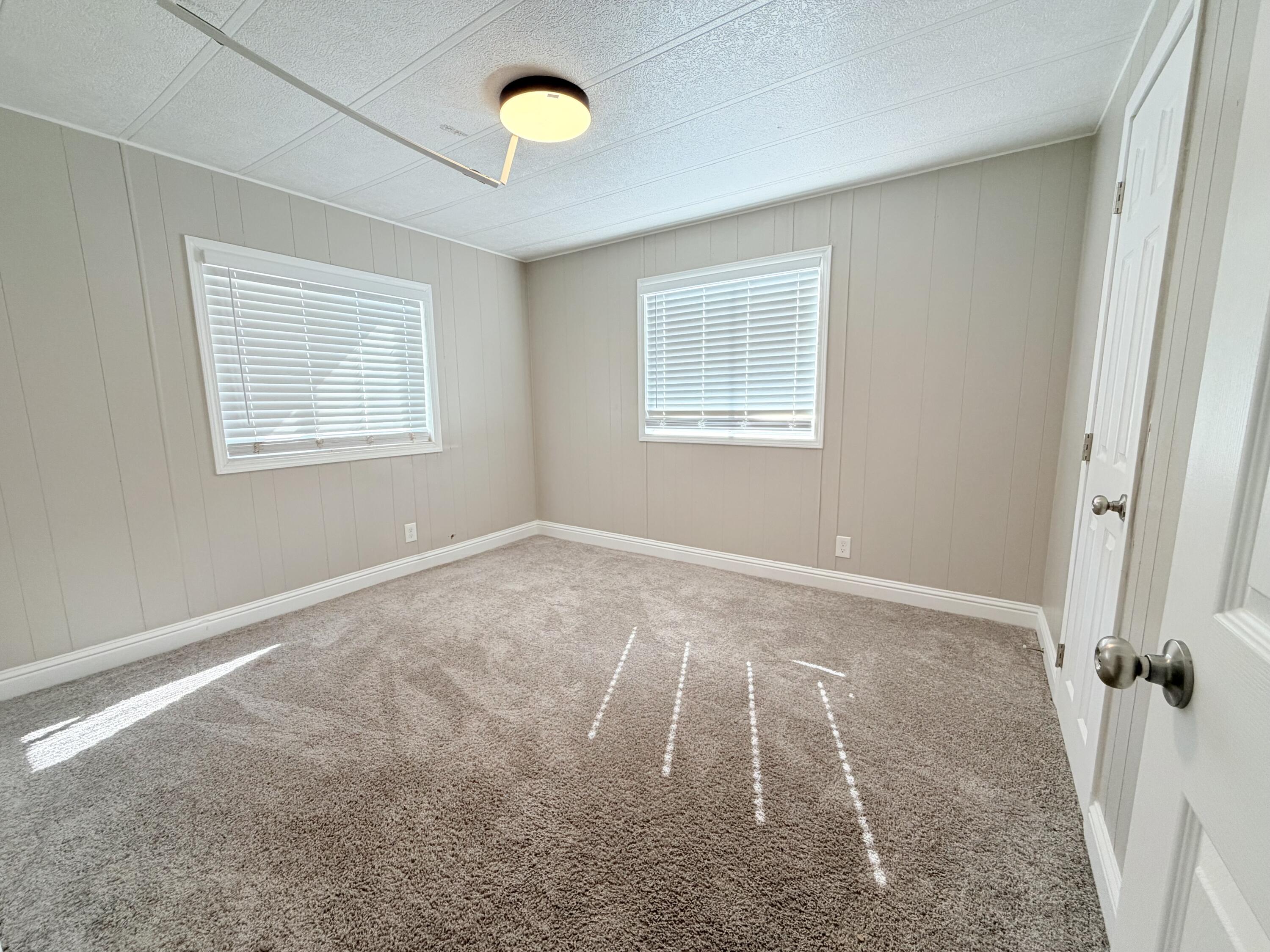 720 W E Worth Ave, Porterville, CA 93257