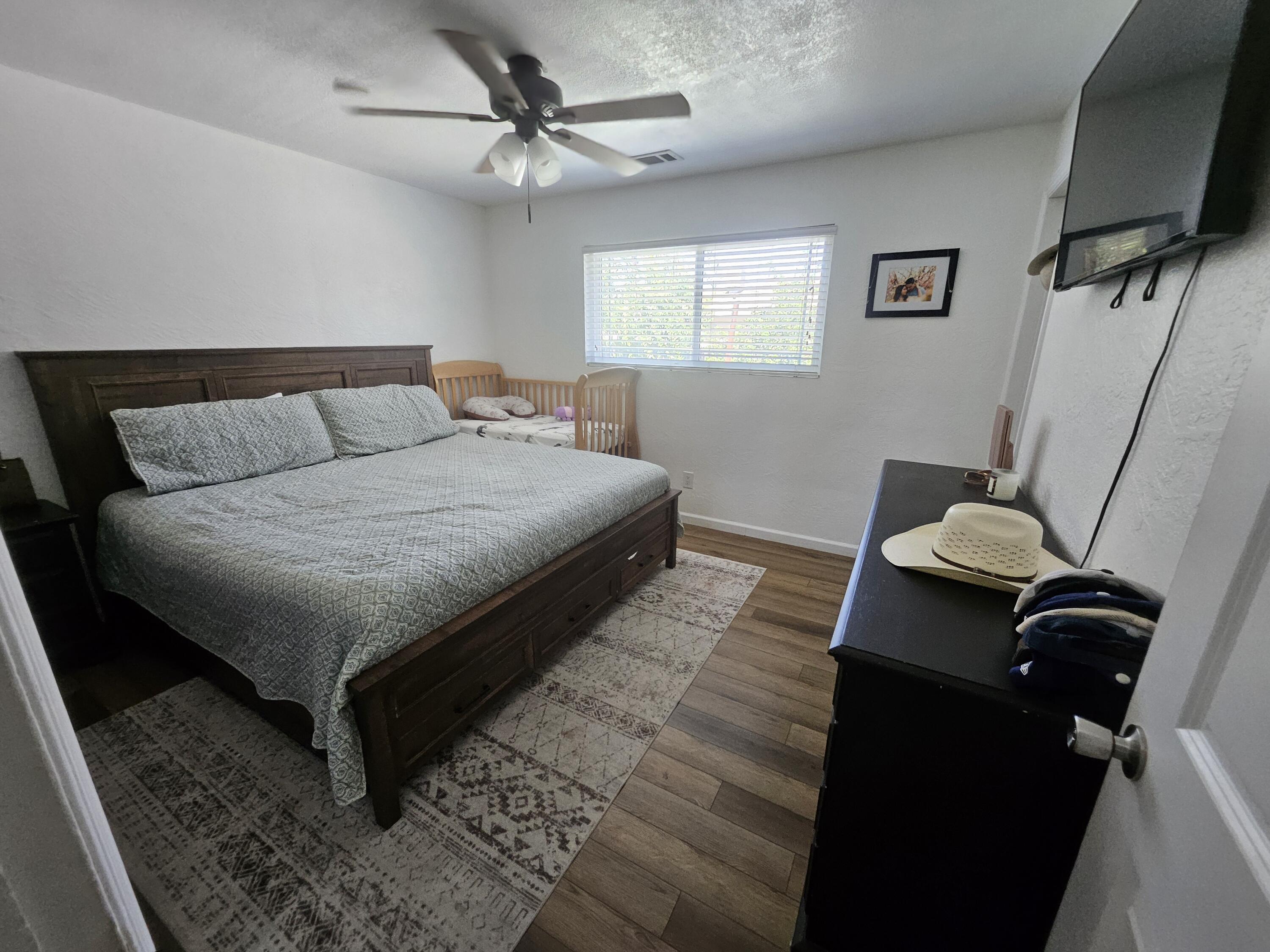 563 N Walch St, Porterville, CA 93257
