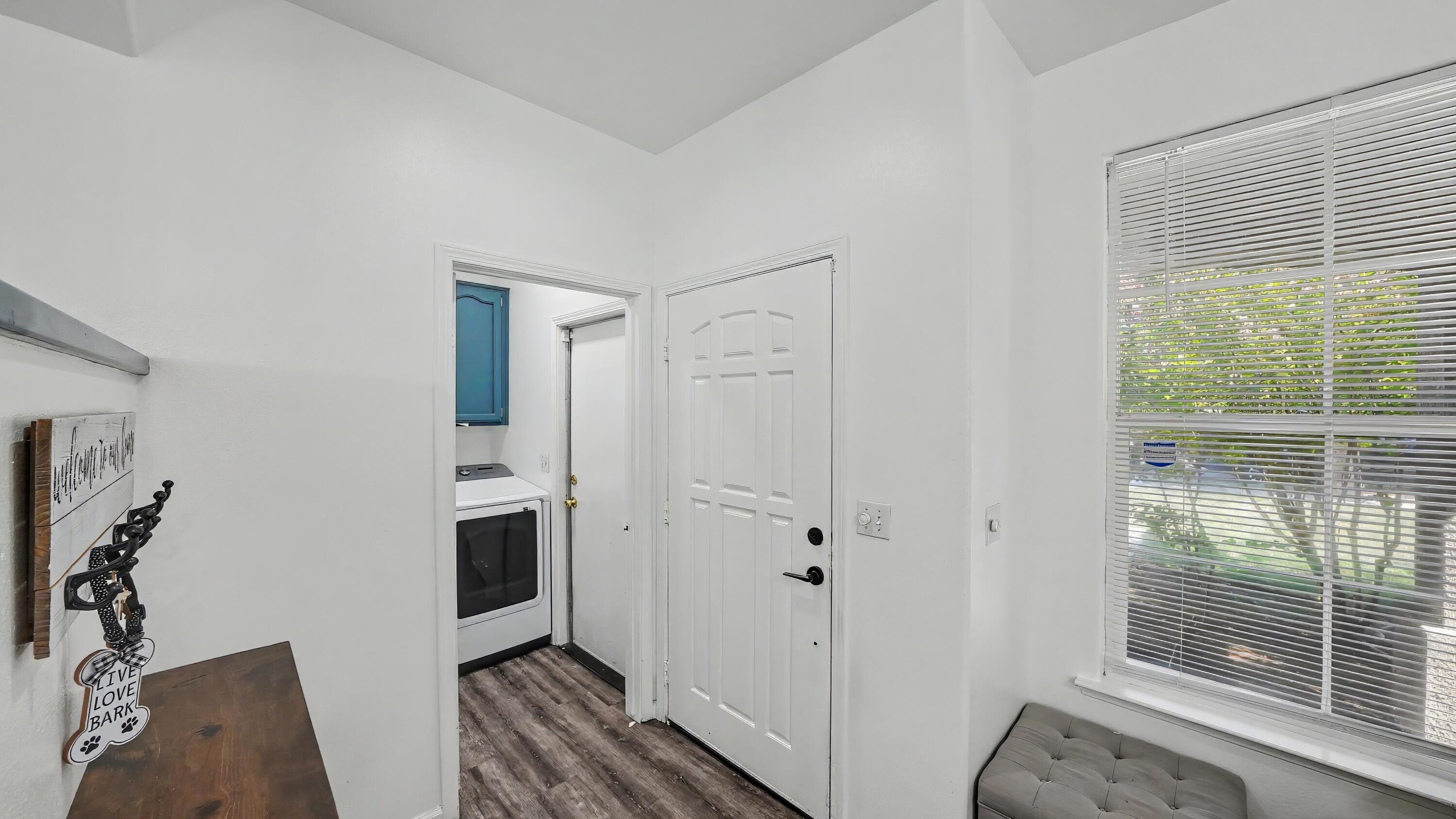 711 W Anissa St, Farmersville, CA 93223